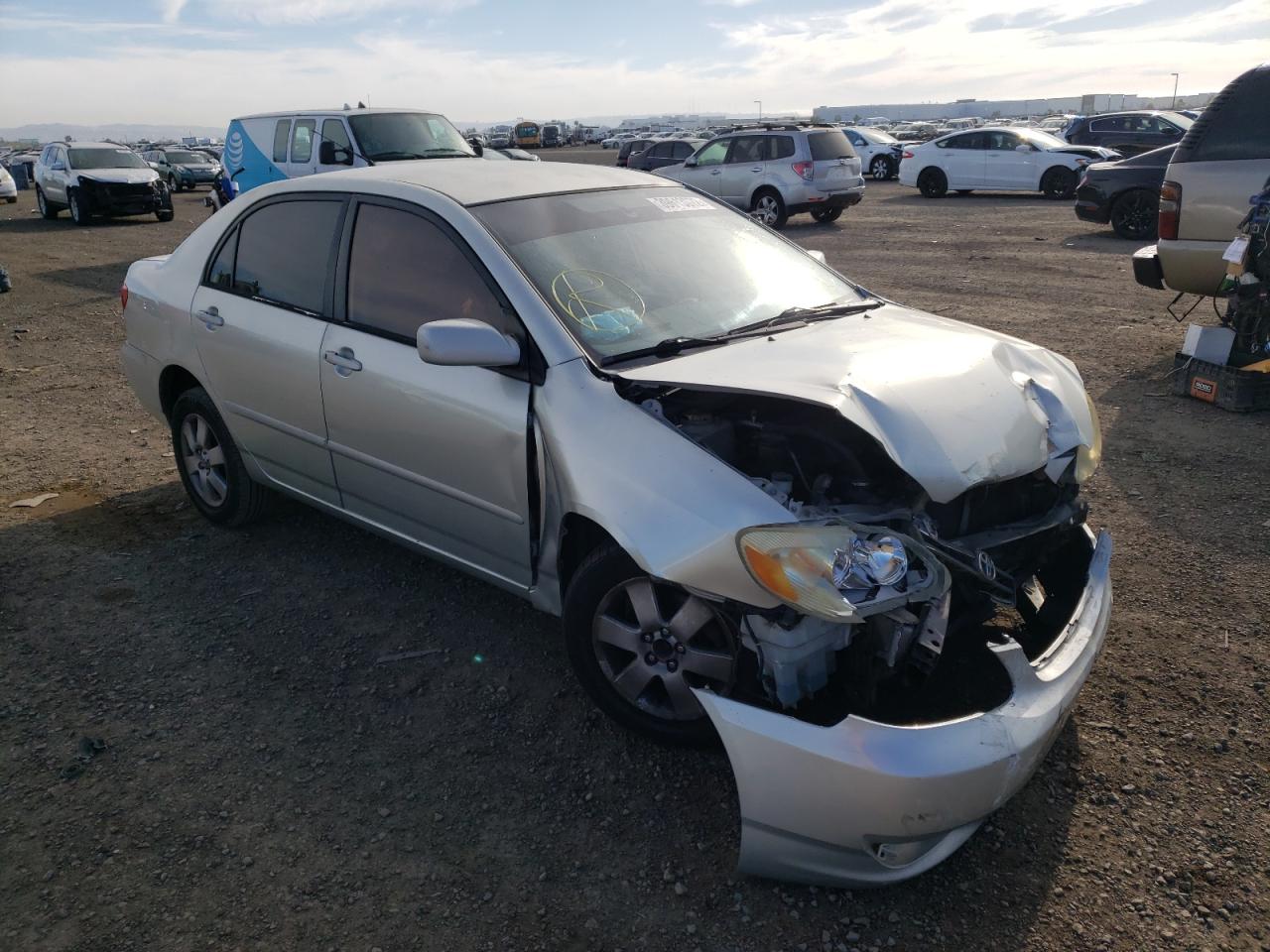 TOYOTA COROLLA CE 2003 con VIN JTDBR32E530014103 - Foto de la subasta