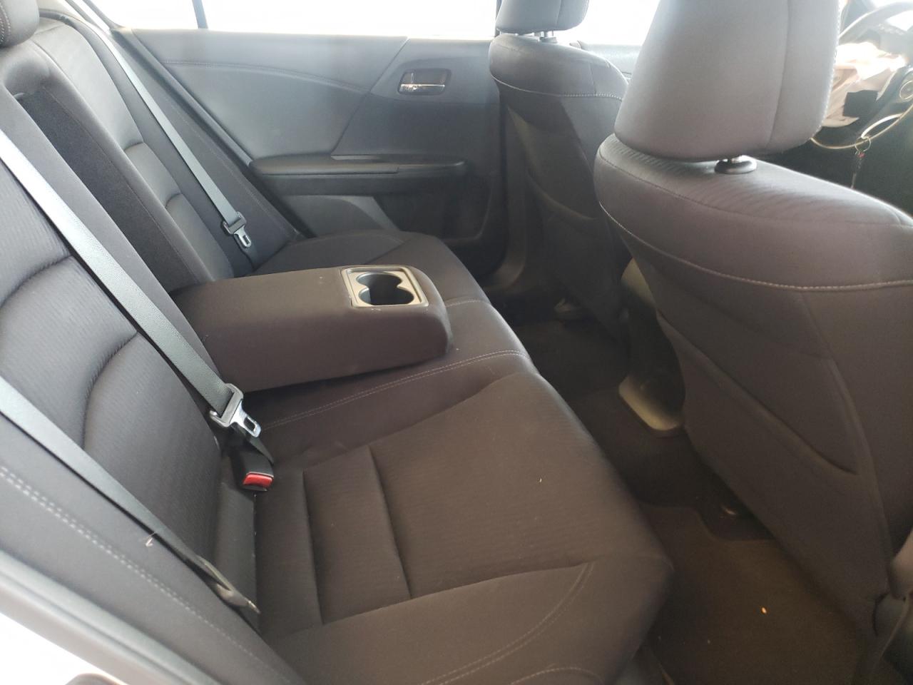 Photo 6 from auction – 2015 HONDA ACCORD SPO with VIN 1HGCR2F53FA176479