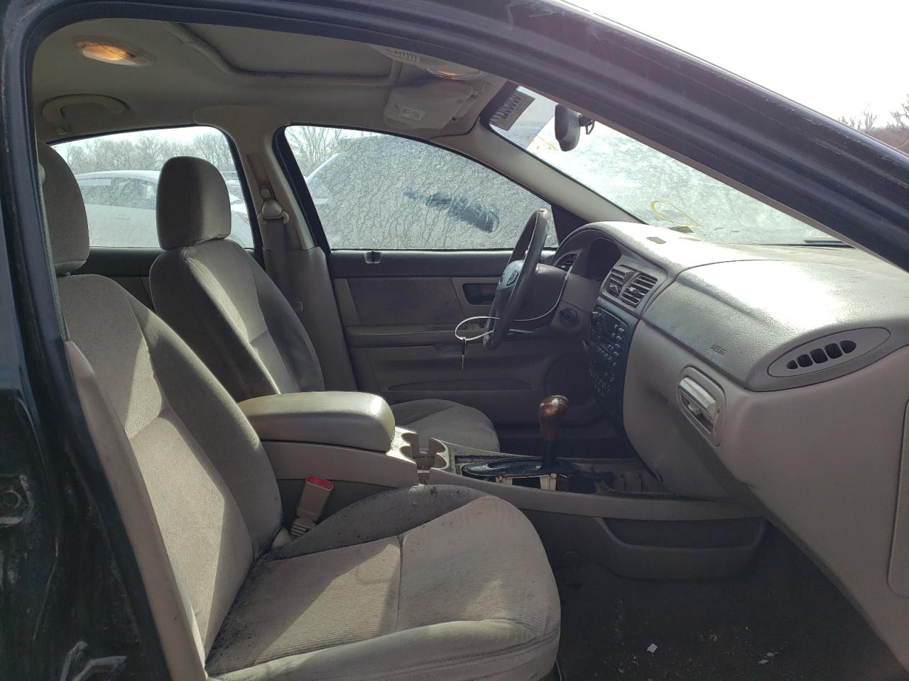 Photo 5 from auction – 2003 FORD TAURUS SEL with VIN 1FAHP56S03A235247
