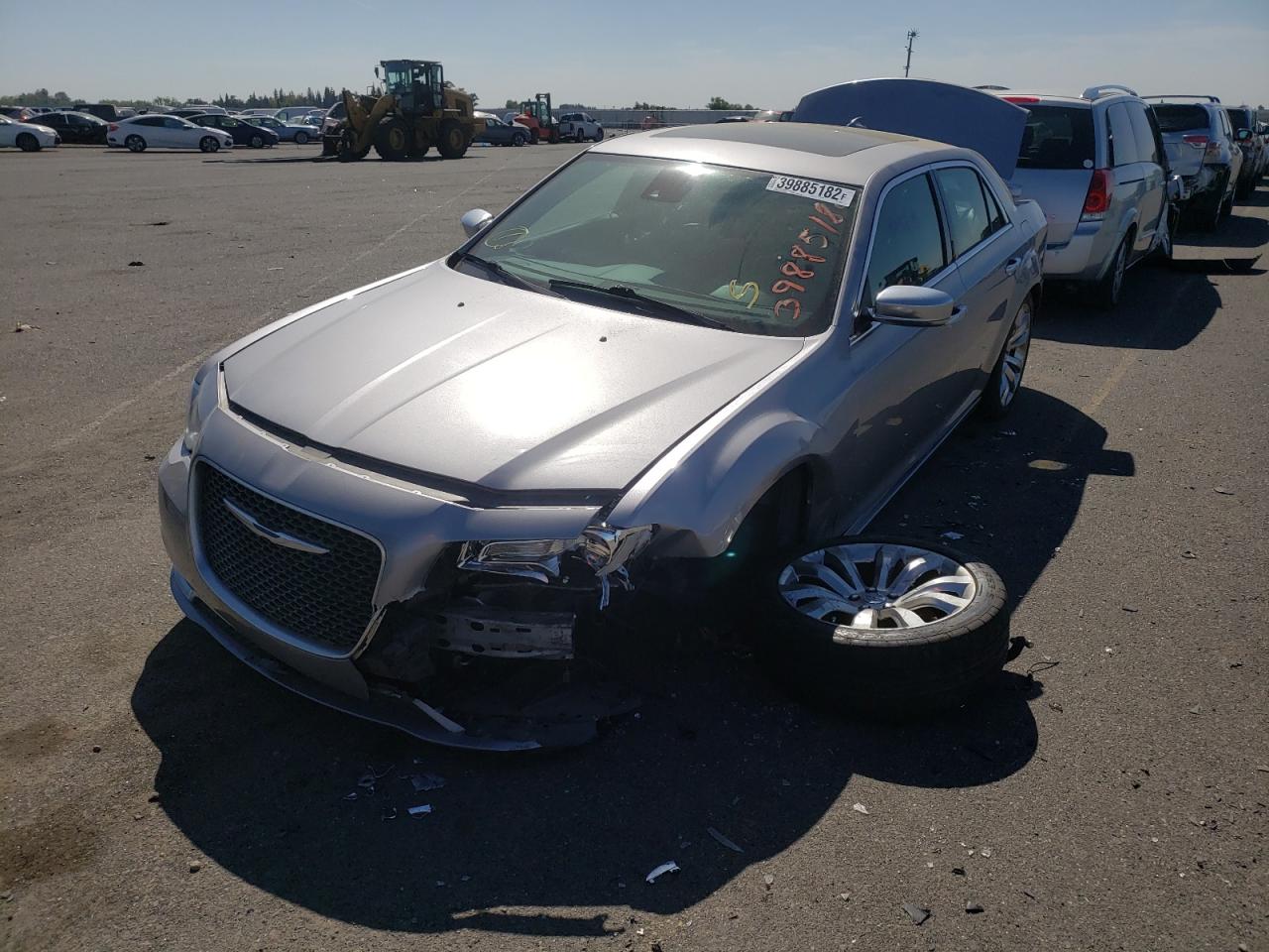 Photo 2 from auction – 2015 CHRYSLER 300C PLATI with VIN 2C3CCAPT5FH769242