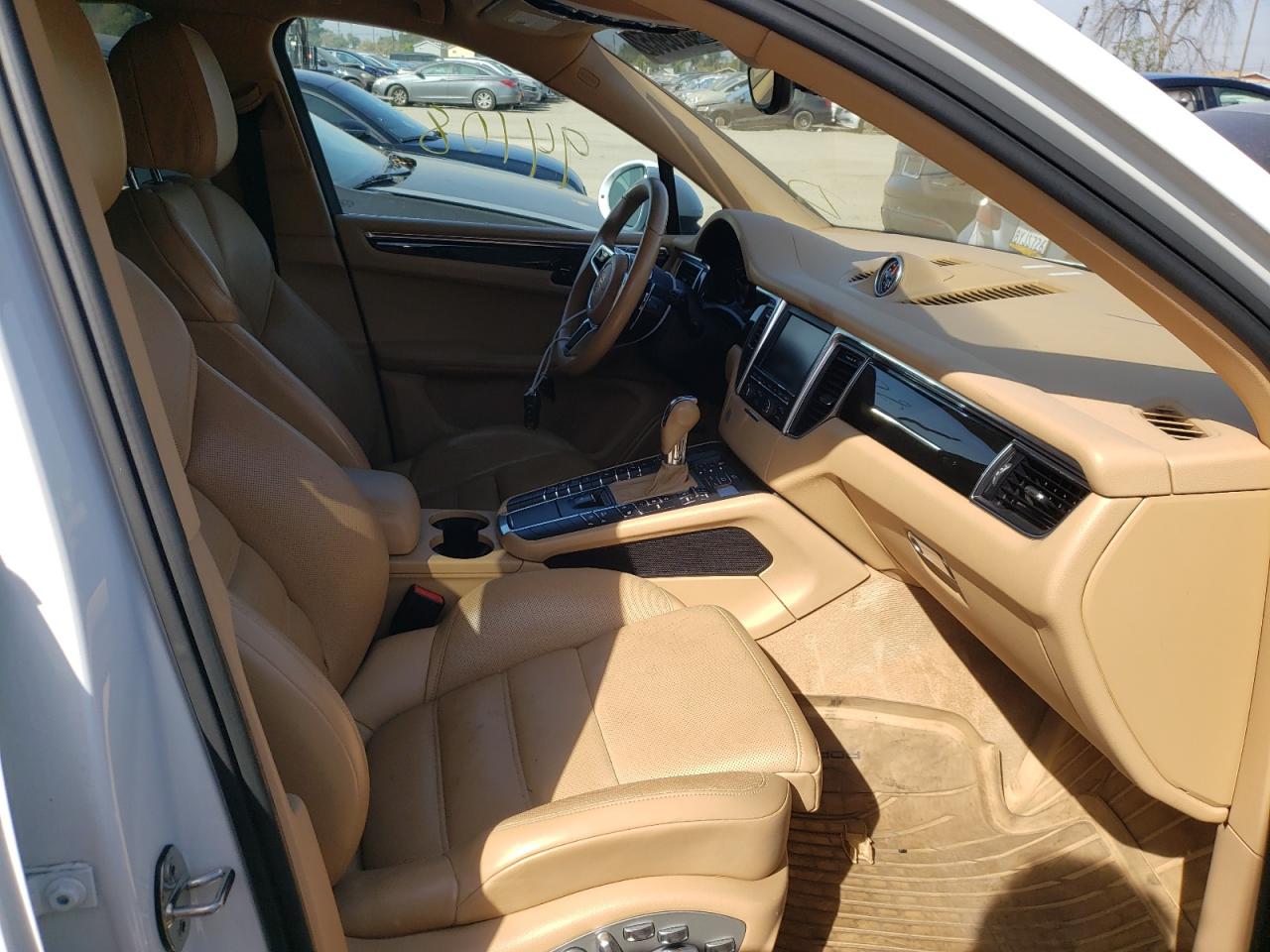Photo 5 from auction – 2015 PORSCHE MACAN S with VIN WP1AB2A5XFLB67153