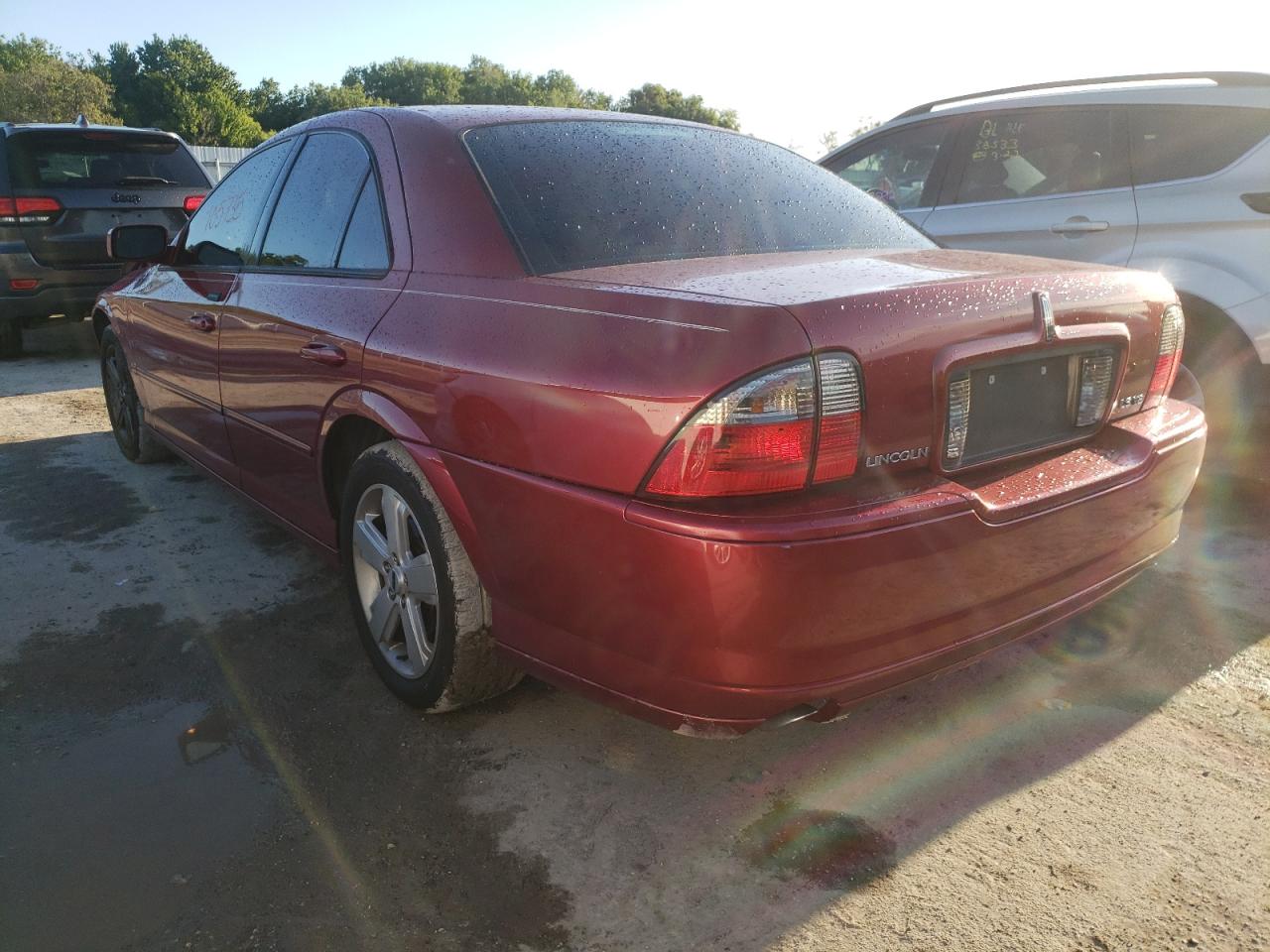 Photo 3 from auction – 2006 LINCOLN LS with VIN 1LNFM87A16Y638372