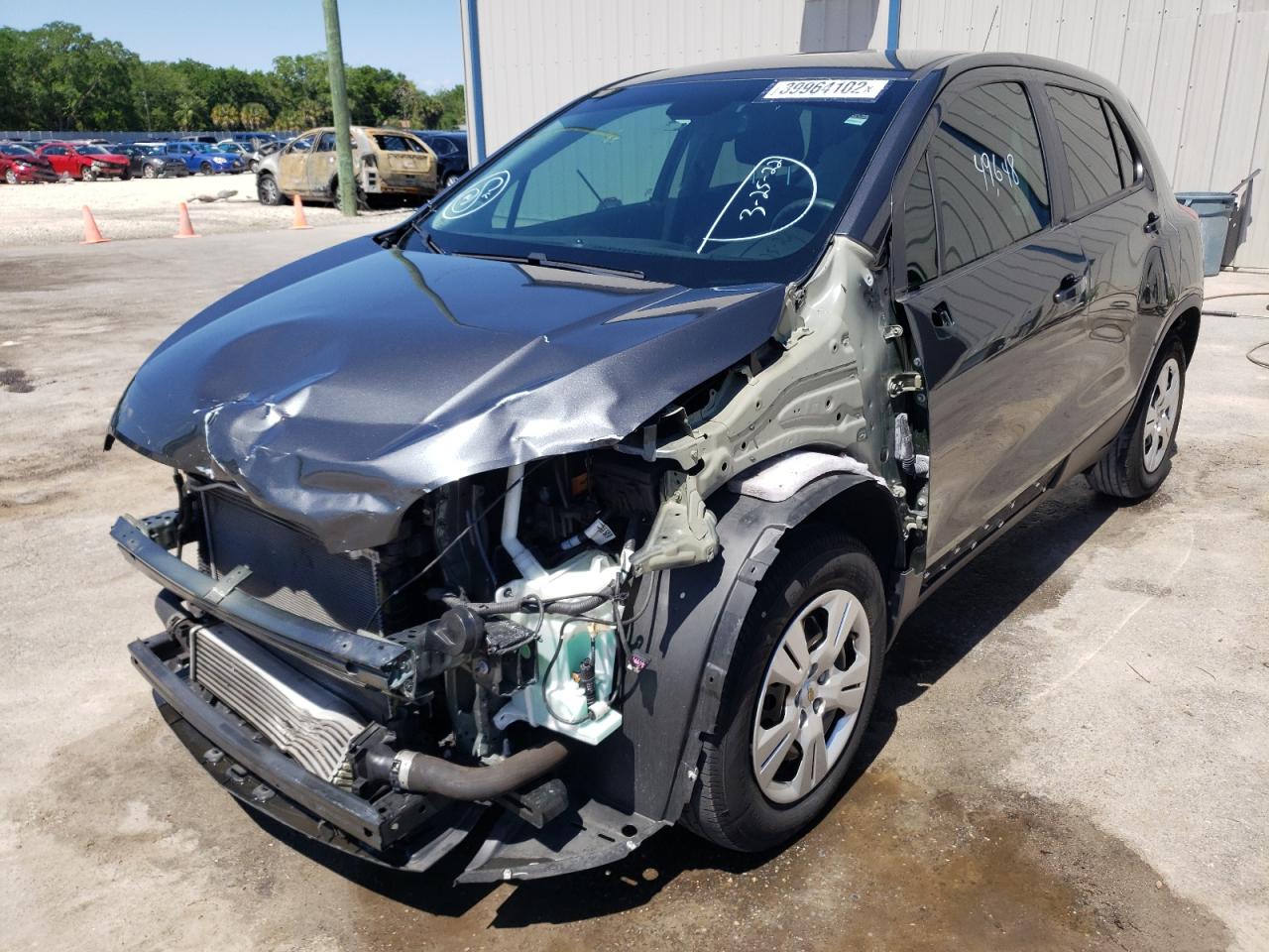 Photo 2 from auction – 2016 CHEVROLET TRAX LS with VIN 3GNCJKSB1GL244992
