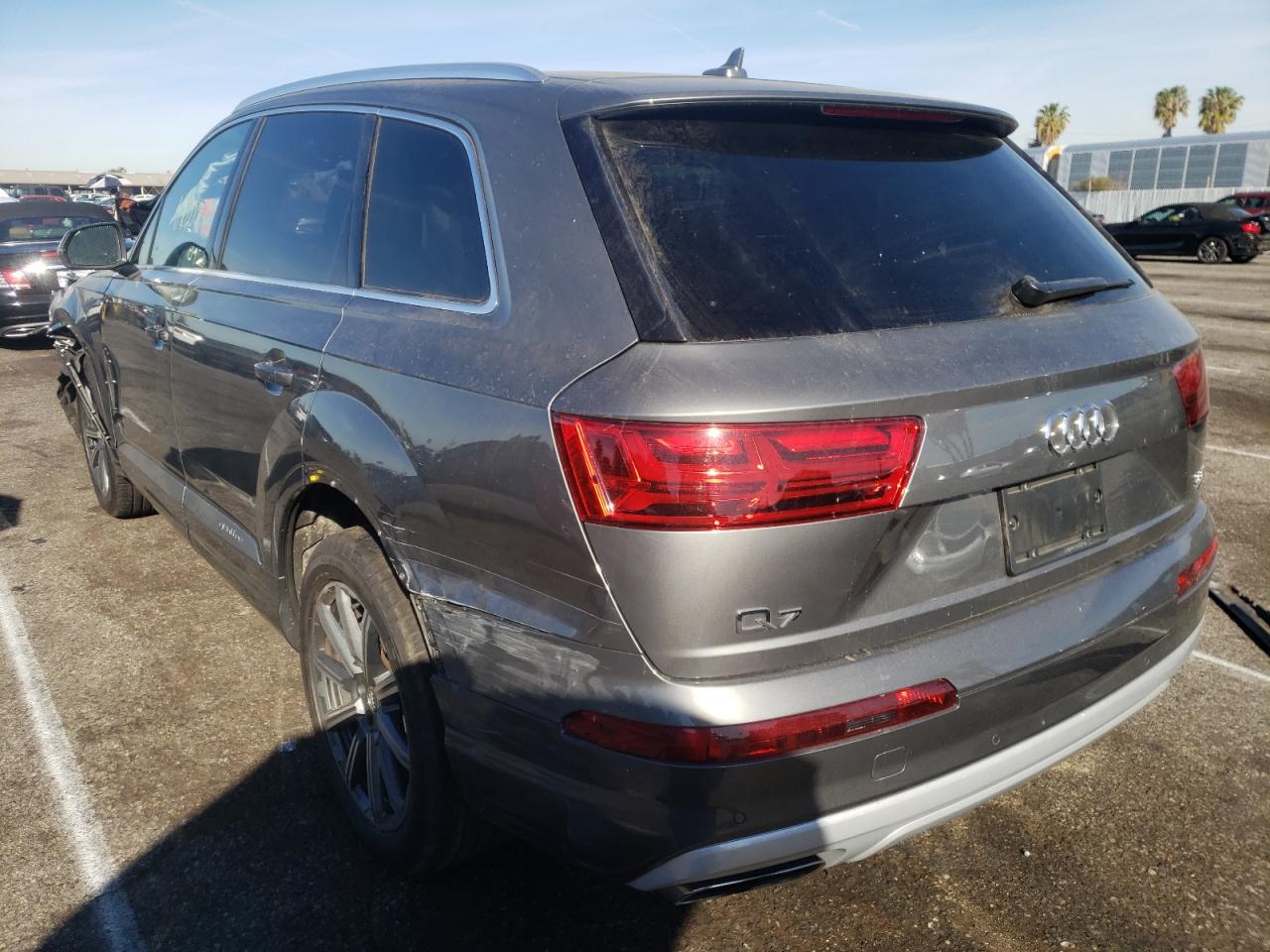 Photo 3 from auction – 2017 AUDI Q7 PRESTIG with VIN WA1VAAF7XHD059150