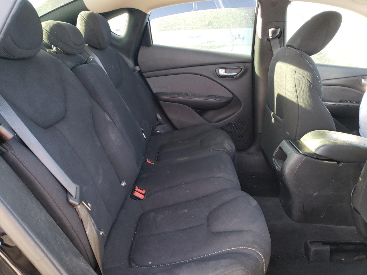 Photo 6 from auction – 2013 DODGE DART SXT with VIN 1C3CDFBA7DD333910