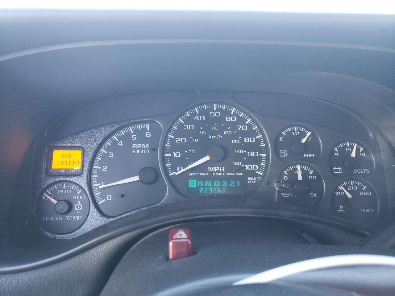 Photo 8 from auction – 2001 CHEVROLET SILVERADO with VIN 1GCGC13U91F205521