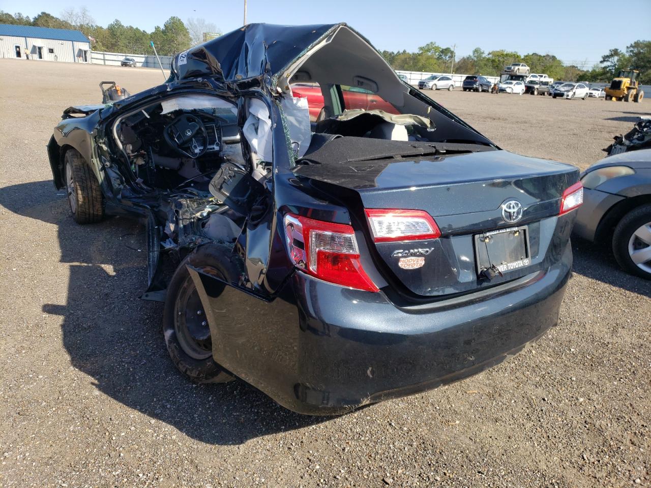 Photo 3 from auction – 2012 TOYOTA CAMRY BASE with VIN 4T1BF1FKXCU621888