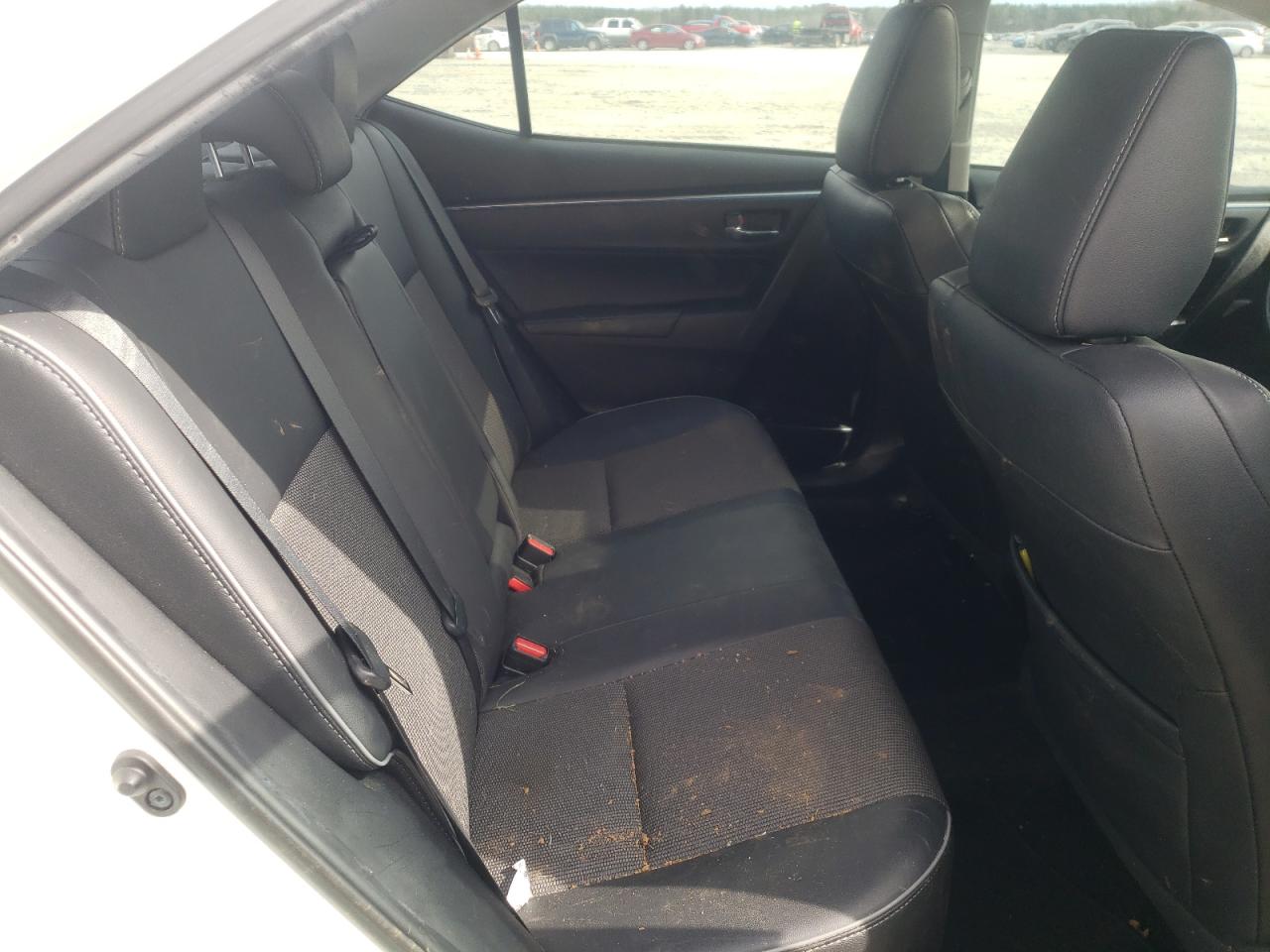 Photo 6 from auction – 2015 TOYOTA COROLLA L with VIN 2T1BURHE3FC356667