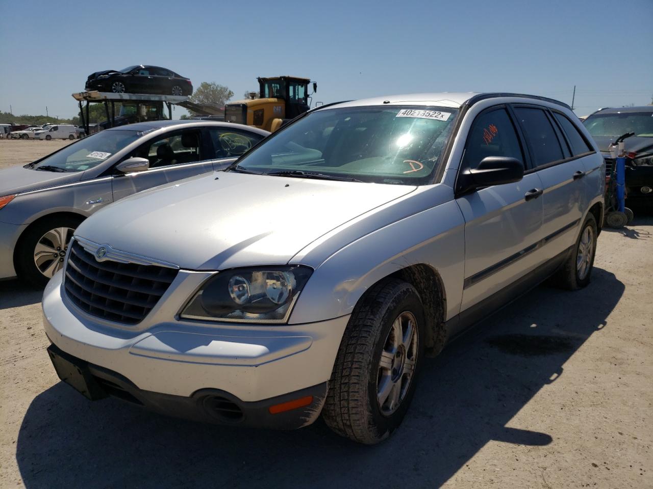 Photo 2 from auction – 2005 CHRYSLER PACIFICA with VIN 2C8GF48495R535562