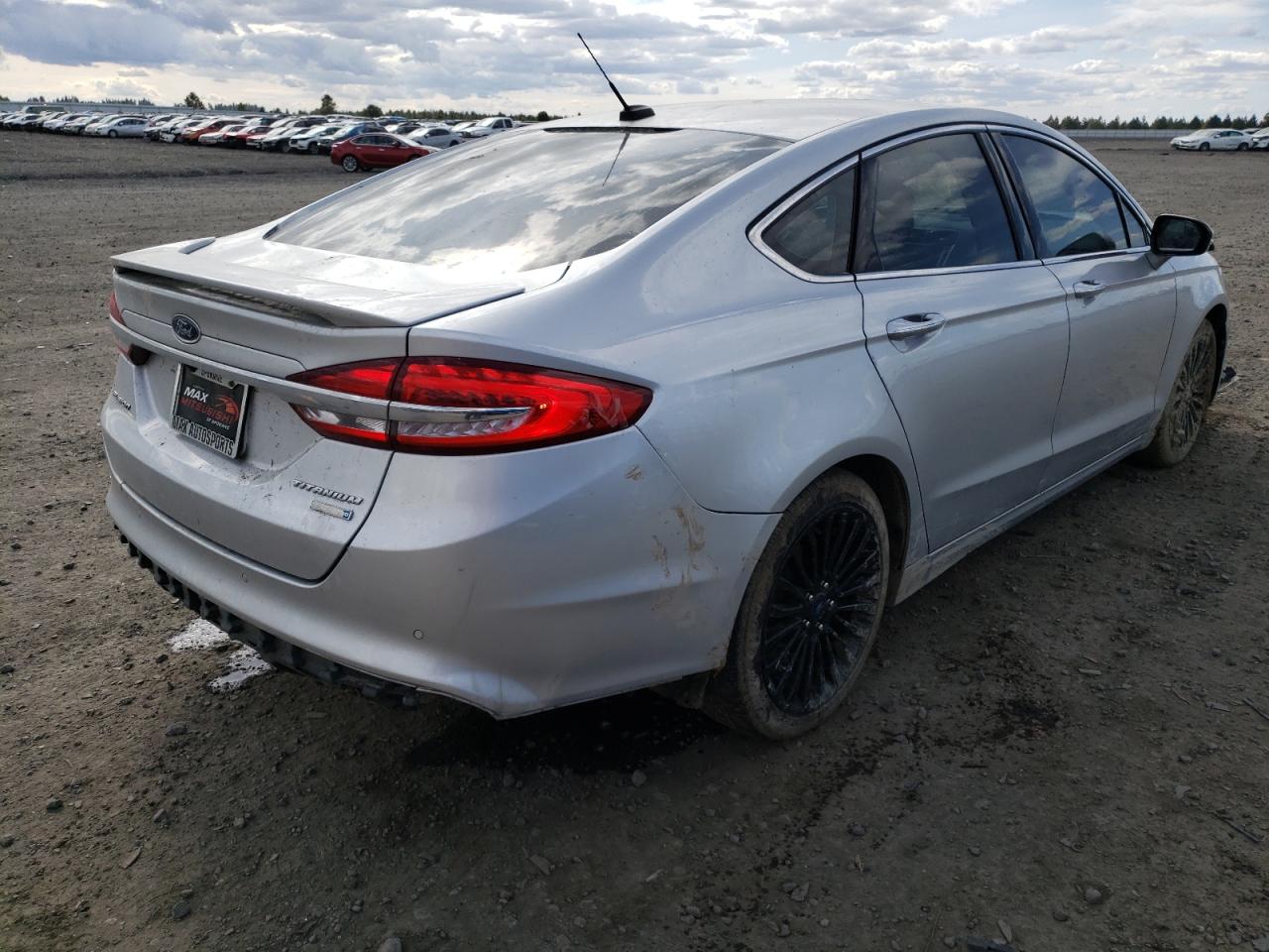Photo 4 from auction – 2017 FORD FUSION TIT with VIN 3FA6P0D94HR121162