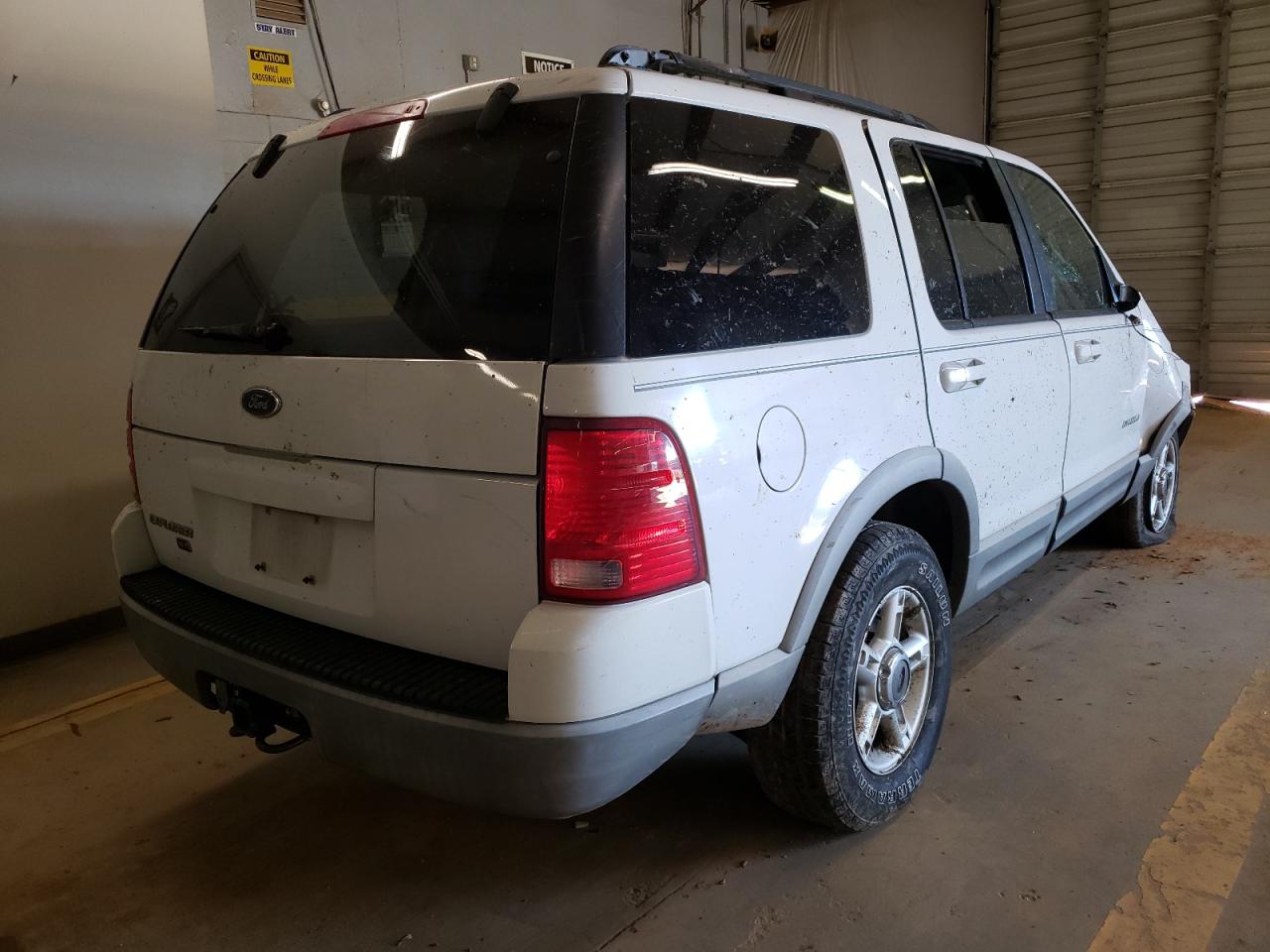 Photo 4 from auction – 2002 FORD EXPLORER X with VIN 1FMZU63EX2UA28711
