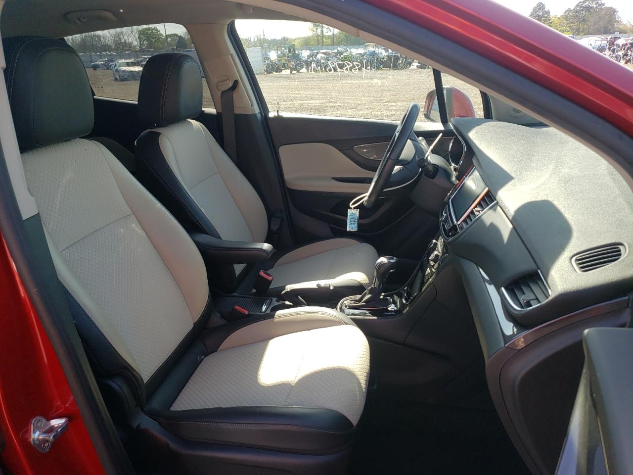 Photo 5 from auction – 2019 BUICK ENCORE PRE with VIN KL4CJASB1KB954398