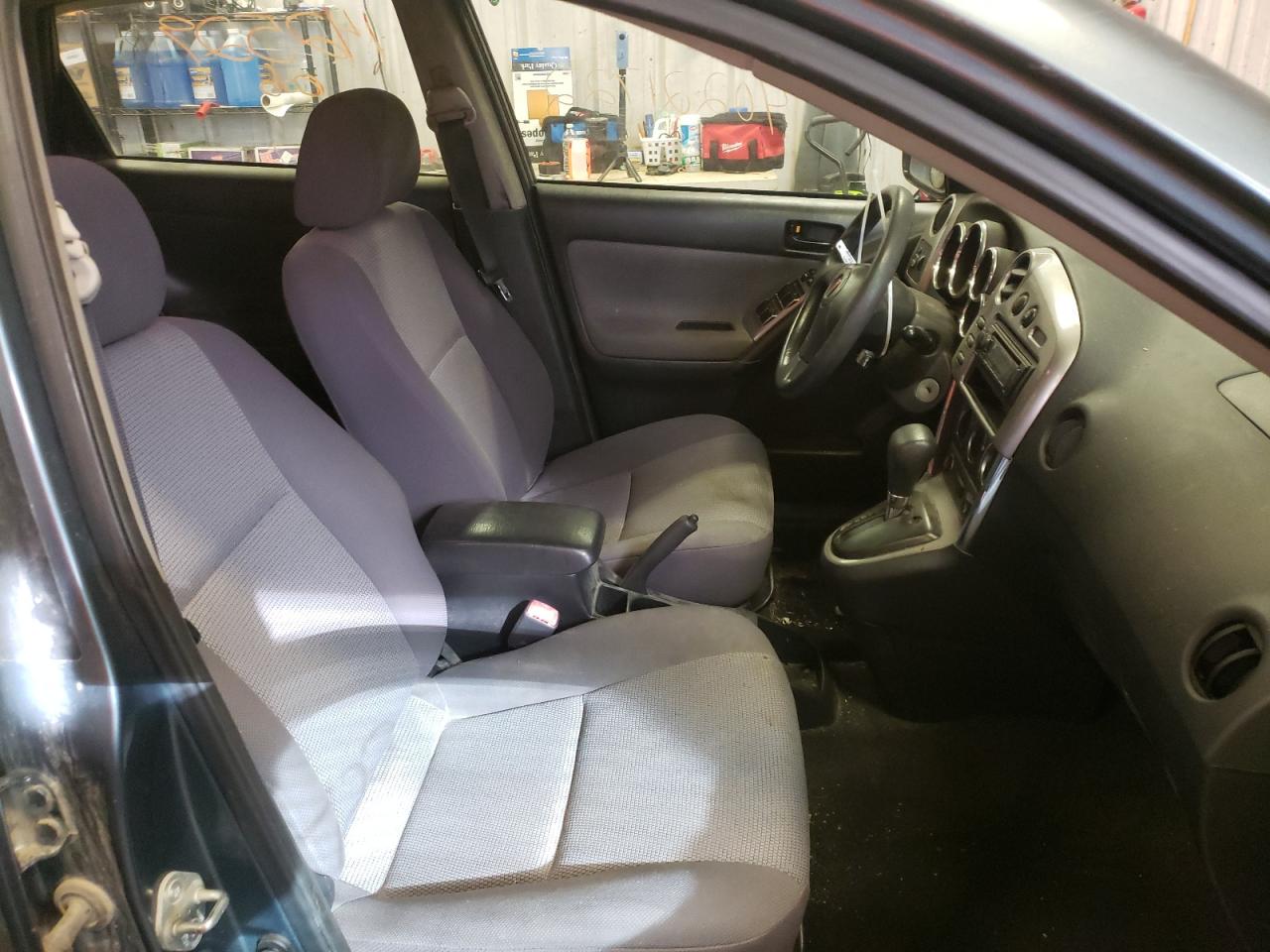 Photo 5 from auction – 2006 PONTIAC VIBE with VIN 5Y2SL65846Z403114