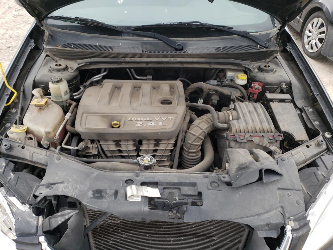 Photo 7 from auction – 2012 CHRYSLER 200 TOURIN with VIN 1C3BCBEB6CN229039