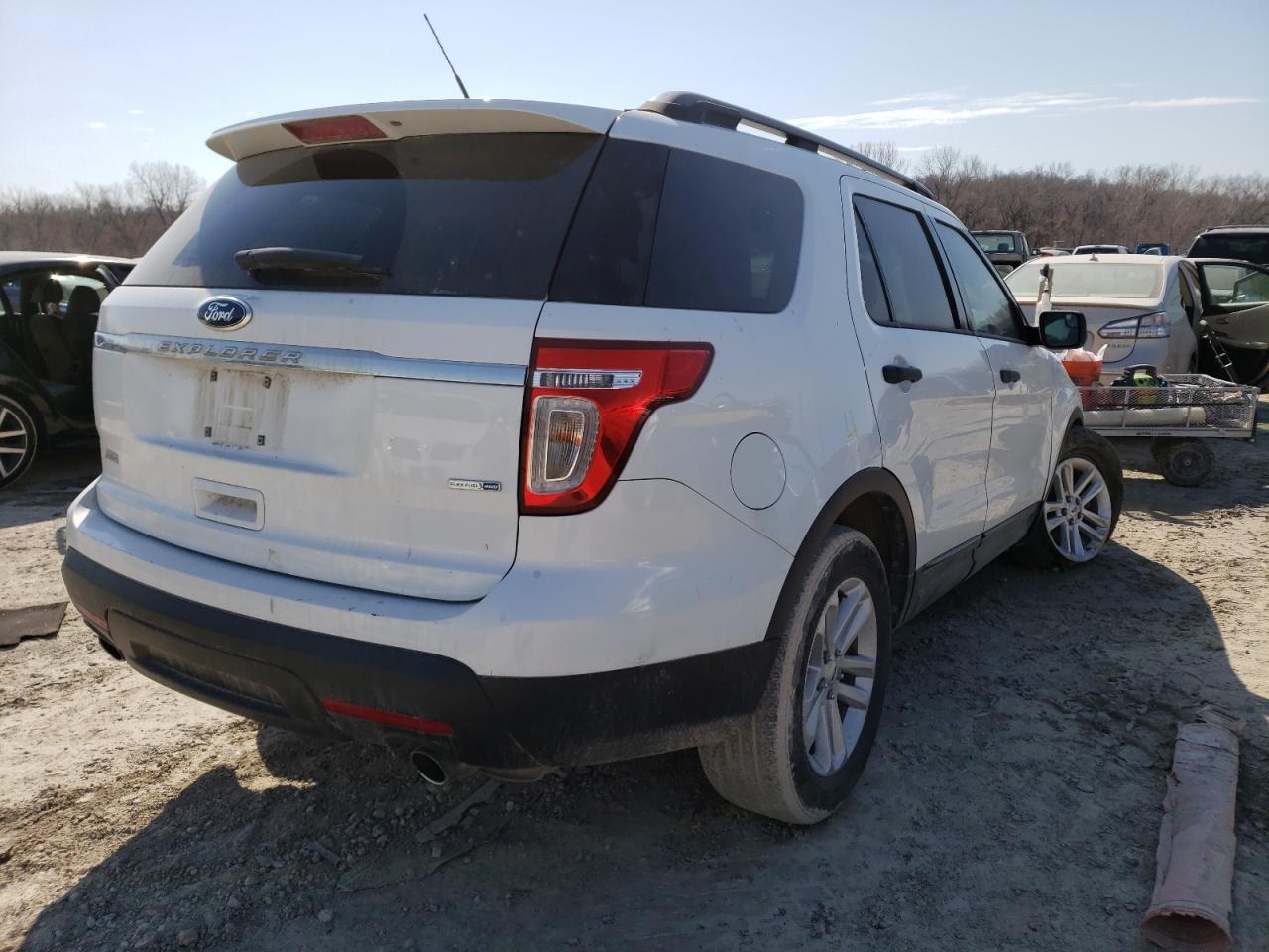 Photo 4 from auction – 2015 FORD EXPLORER with VIN 1FM5K8B87FGA45417