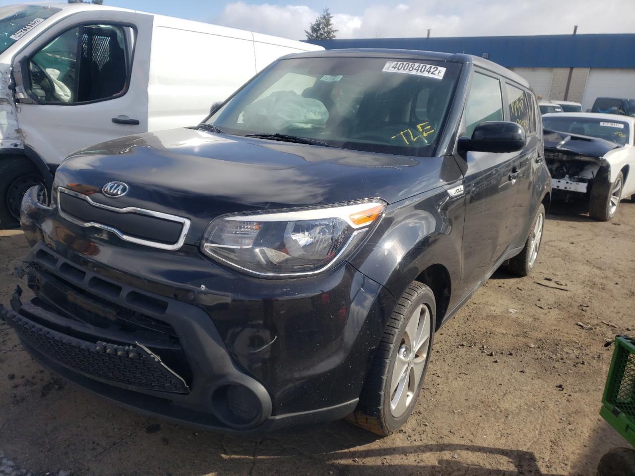 Foto 2 de la subasta – 2015 KIA SOUL con VIN KNDJN2A29F7790870