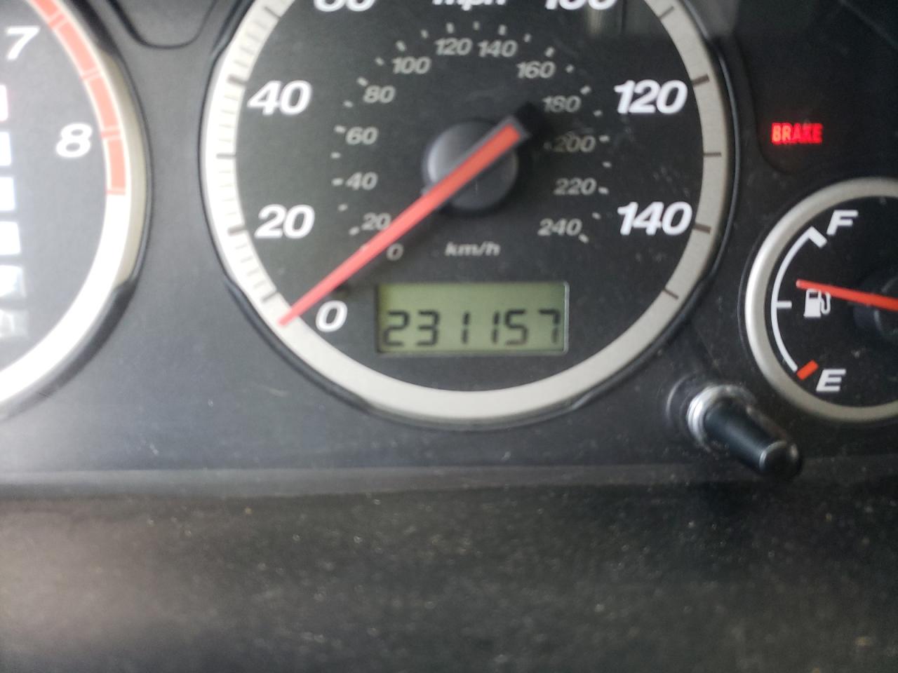 Photo 8 from auction – 2002 HONDA CR-V EX with VIN JHLRD78872C084501