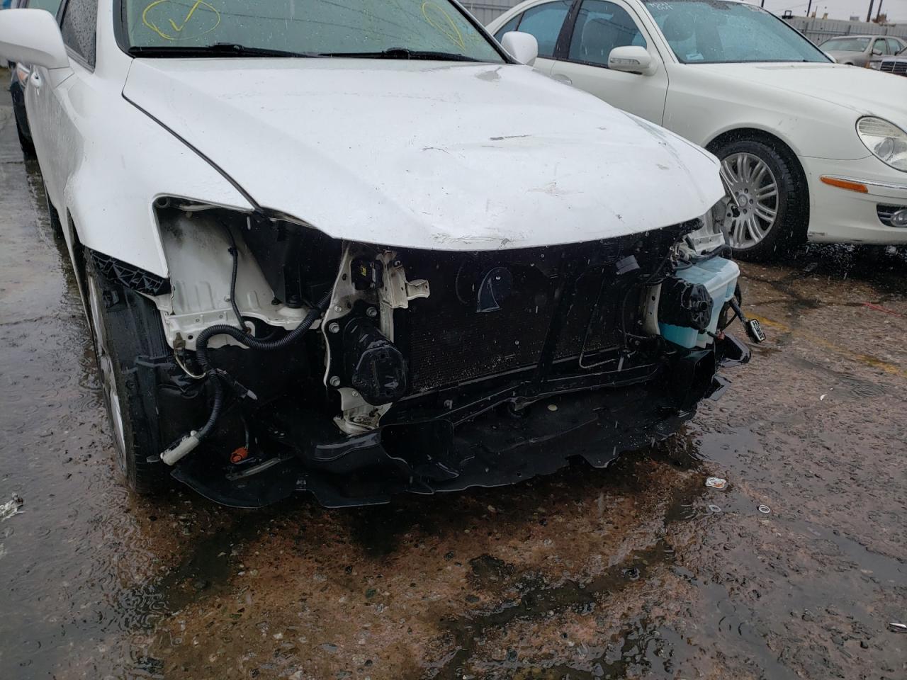 Photo 9 from auction – 2007 LEXUS IS 250 with VIN JTHBK262572051403