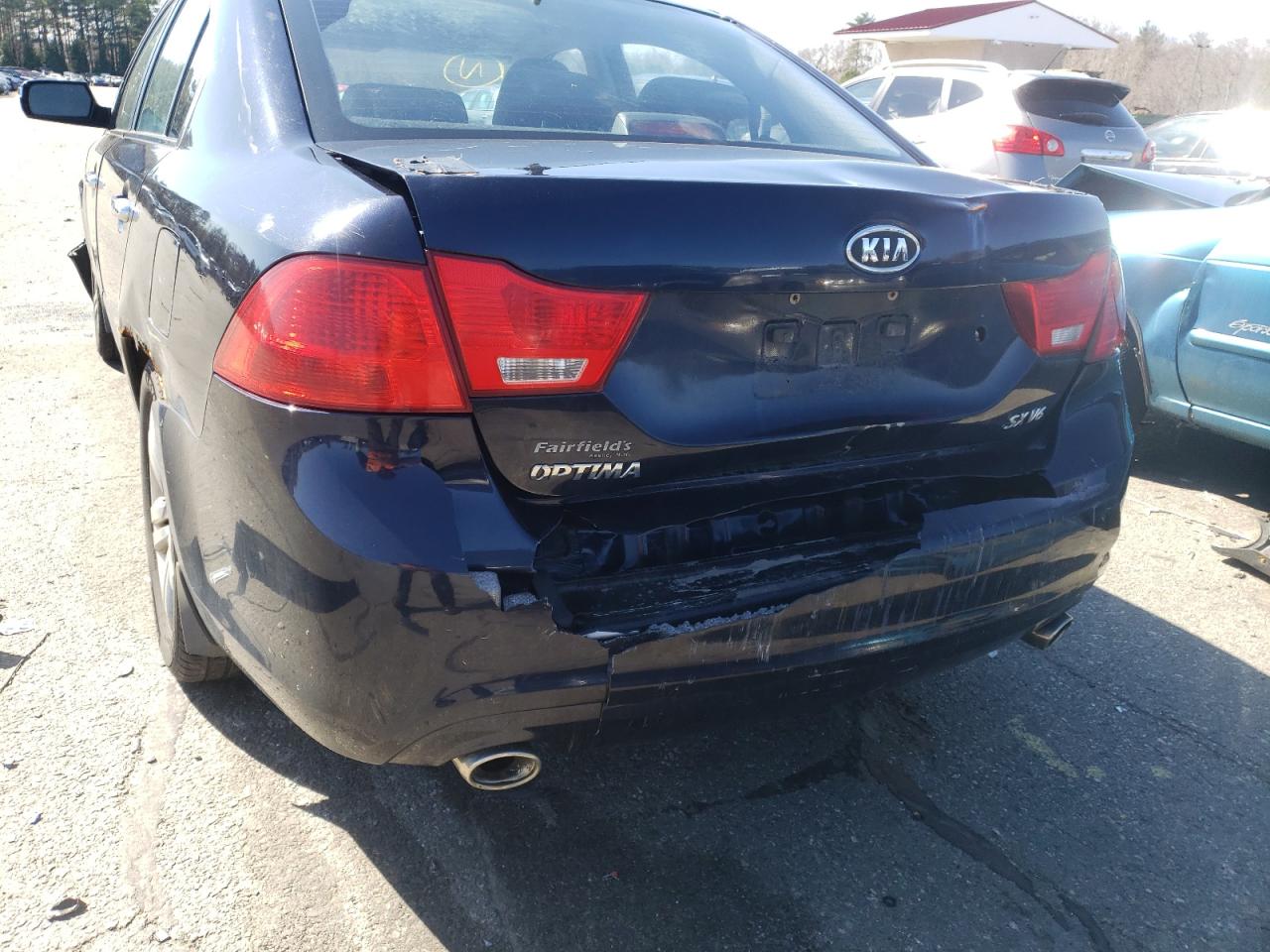 Photo 9 from auction – 2009 KIA OPTIMA LX with VIN KNAGE224295356877