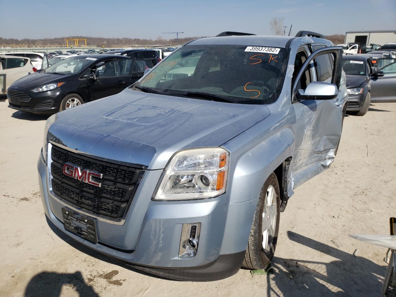 Photo 2 from auction – 2014 GMC TERRAIN SL with VIN 2GKFLWEK4E6131871