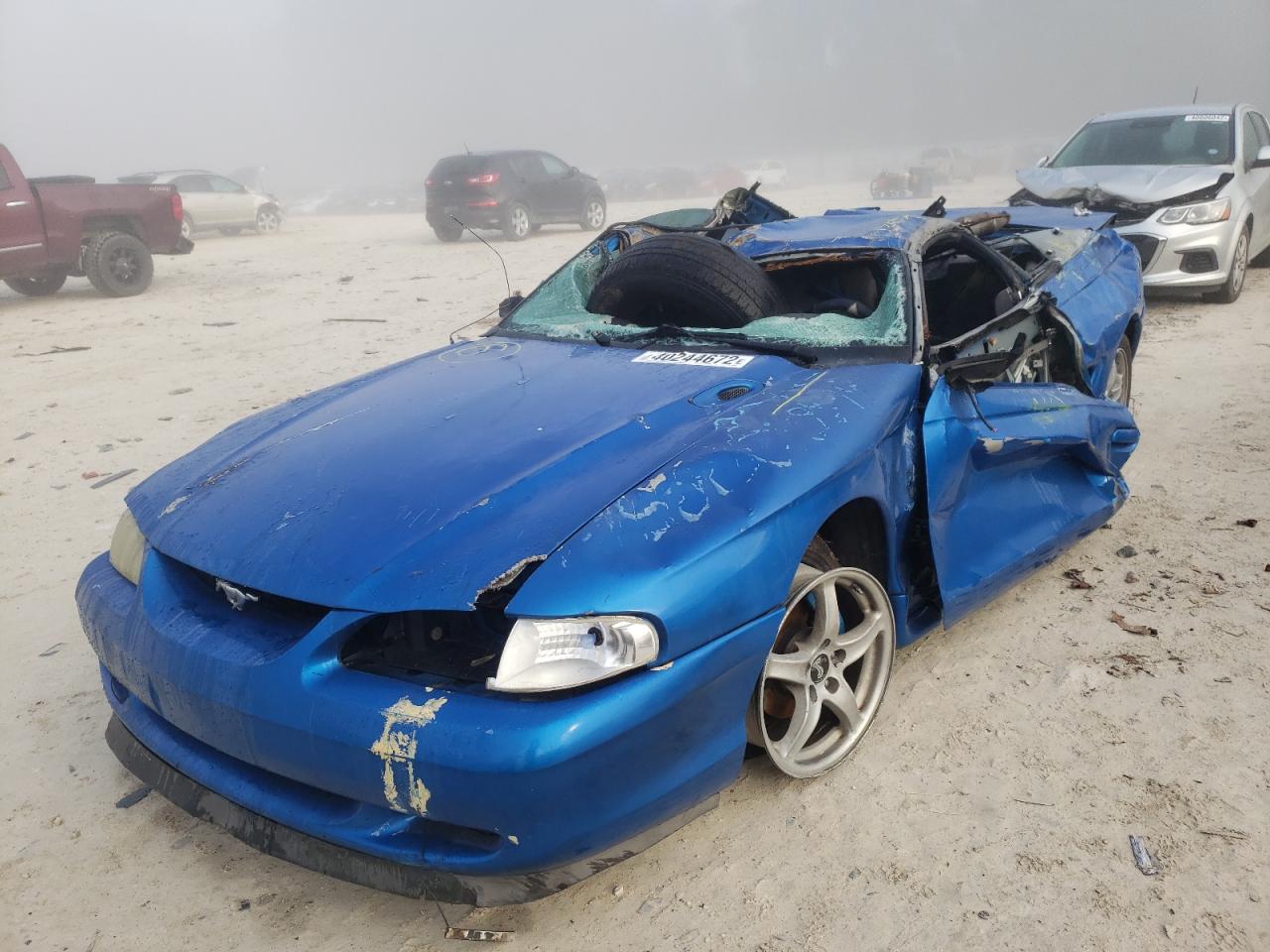 Photo 2 from auction – 1998 FORD MUSTANG with VIN 1FAFP4042WF159873