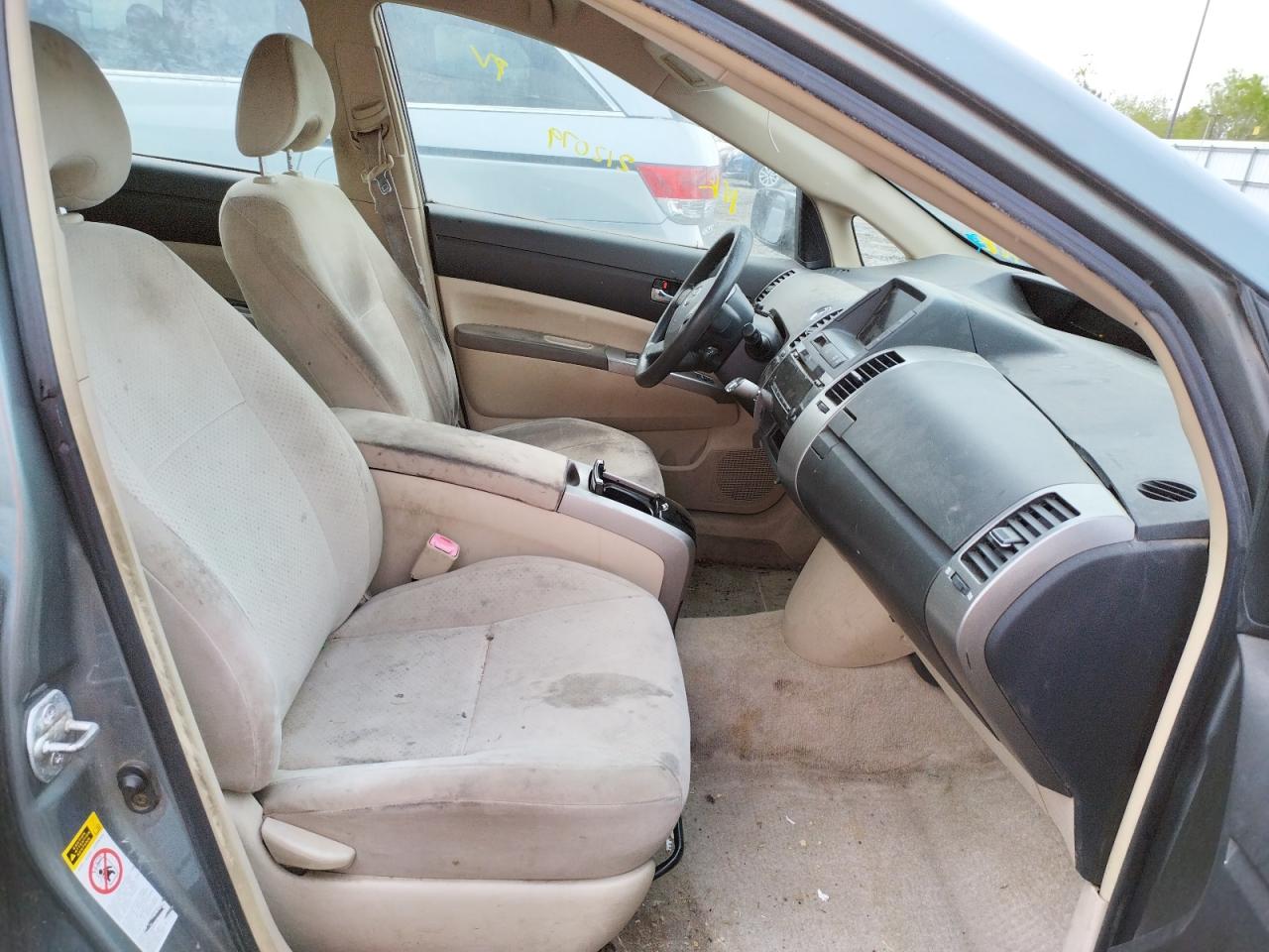 Photo 5 from auction – 2004 TOYOTA PRIUS with VIN JTDKB20U040024810