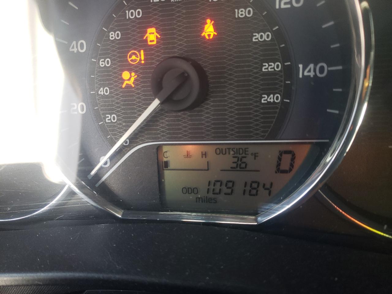 Photo 8 from auction – 2015 TOYOTA COROLLA L with VIN 2T1BURHE5FC234103