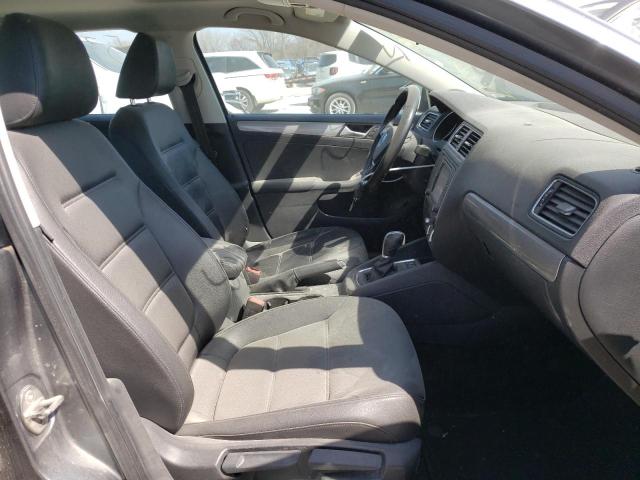 Photo 5 from auction – 2017 VOLKSWAGEN JETTA SE with VIN 3VWDB7AJ5HM406664