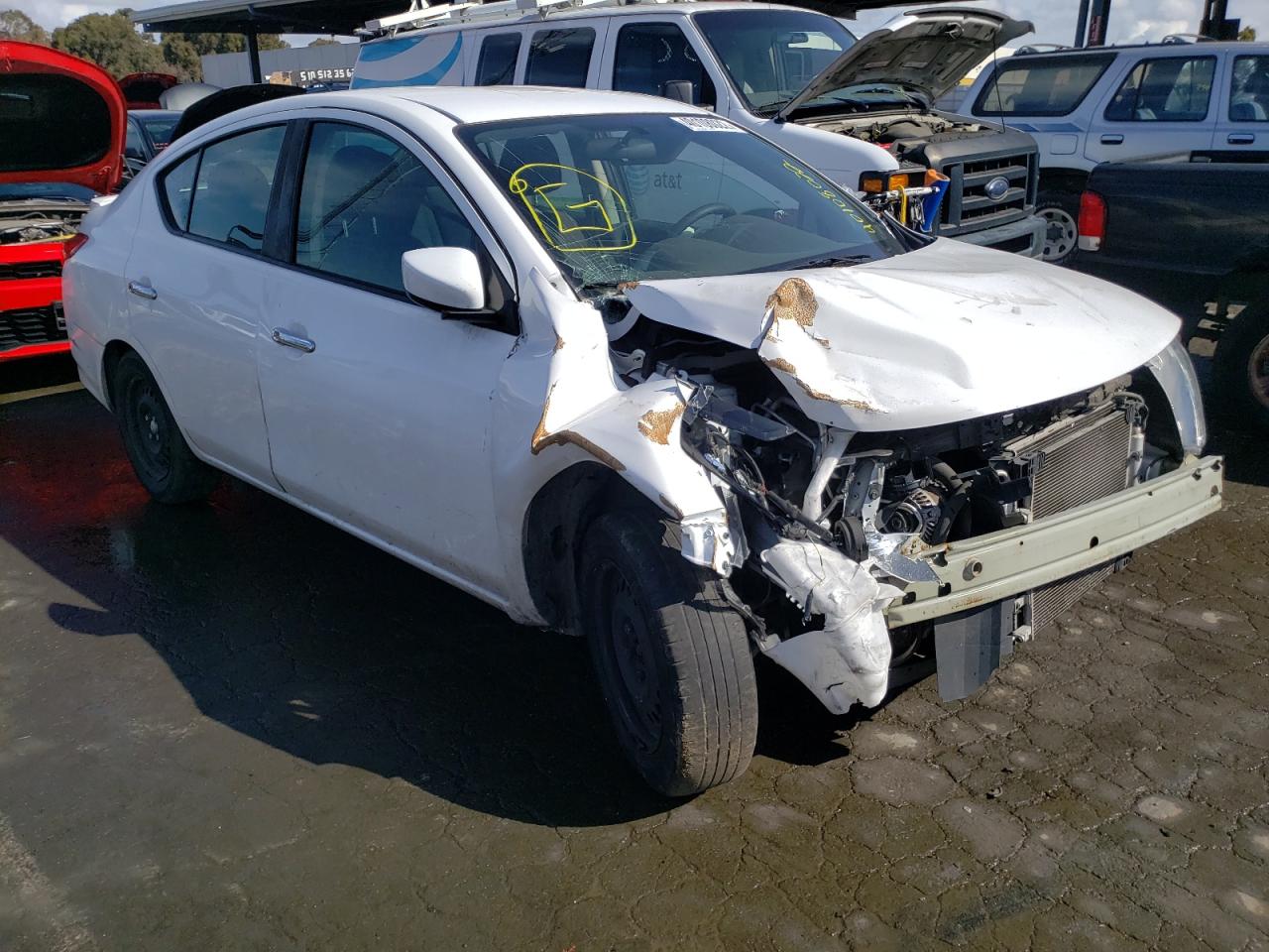NISSAN VERSA S 2019 with VIN 3N1CN7AP6KL832082 - Photo from auction