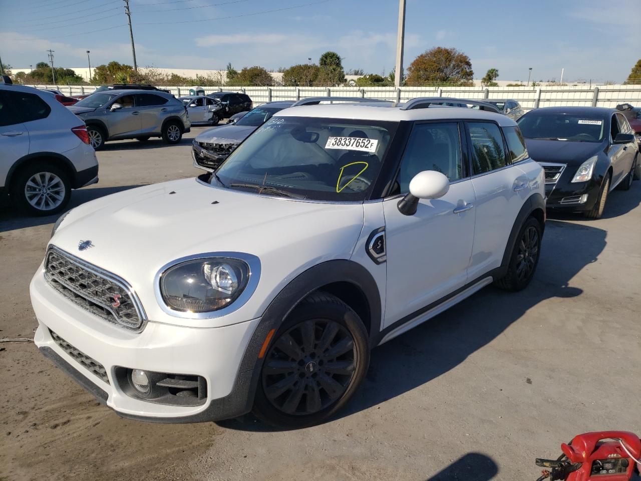 Photo 2 from auction – 2019 MINI COOPER S C with VIN WMZYT3C5XK3E97310