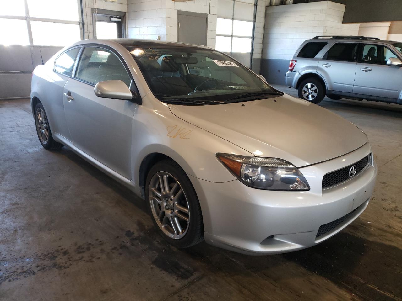 TOYOTA SCION TC 2005 with VIN JTKDE167850024009 - Photo from auction