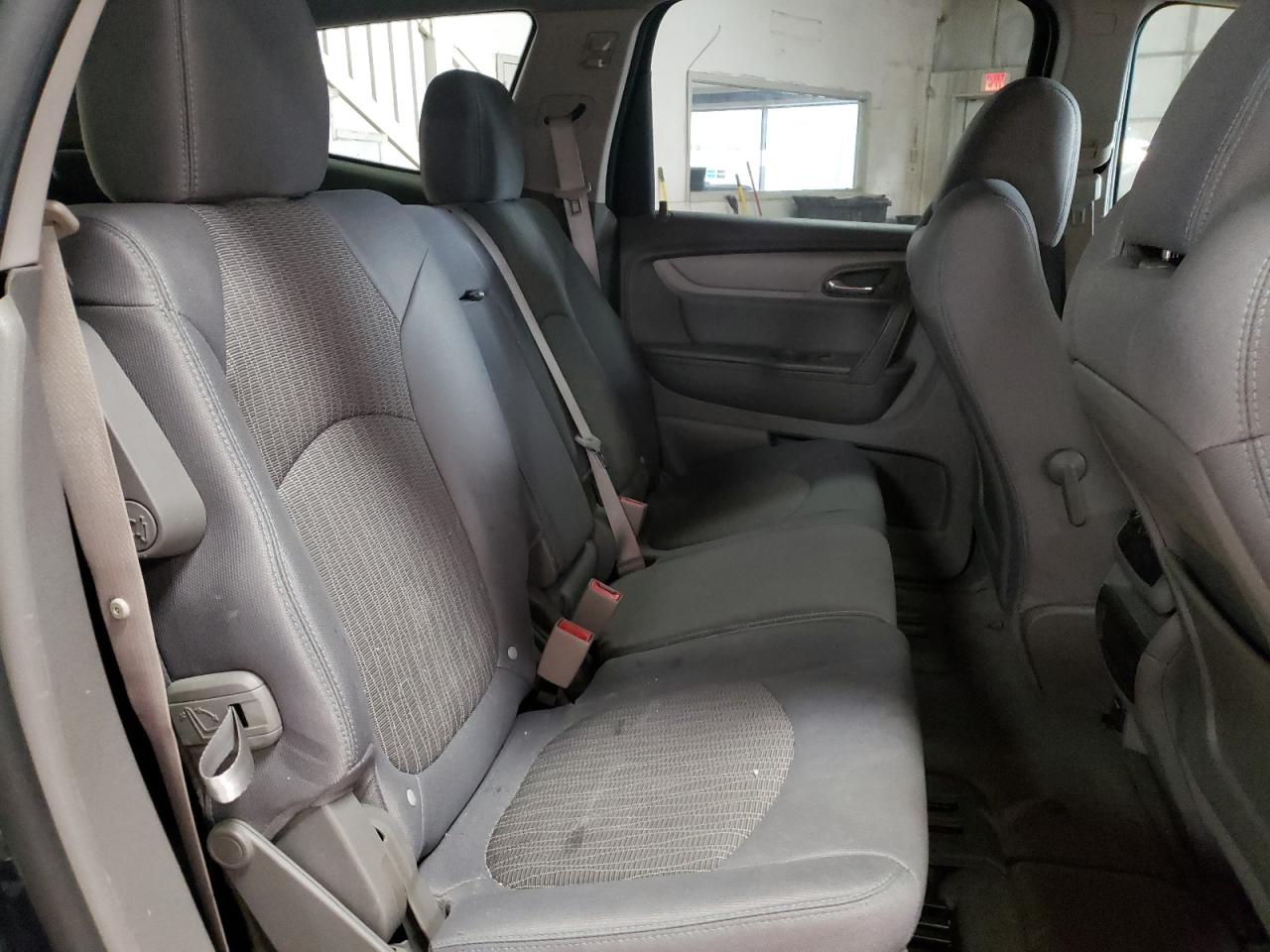 Photo 6 from auction – 2014 CHEVROLET TRAVERSE L with VIN 1GNKRFEDXEJ188595