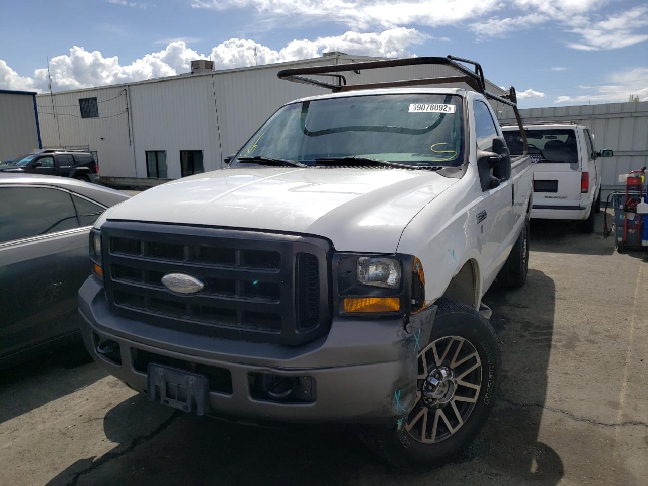 Photo 2 from auction – 2006 FORD F250 SUPER with VIN 1FTNF21516ED61419
