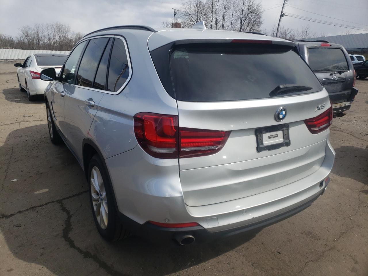 Photo 3 from auction – 2016 BMW X5 XDRIVE3 with VIN 5UXKR0C57G0S86914