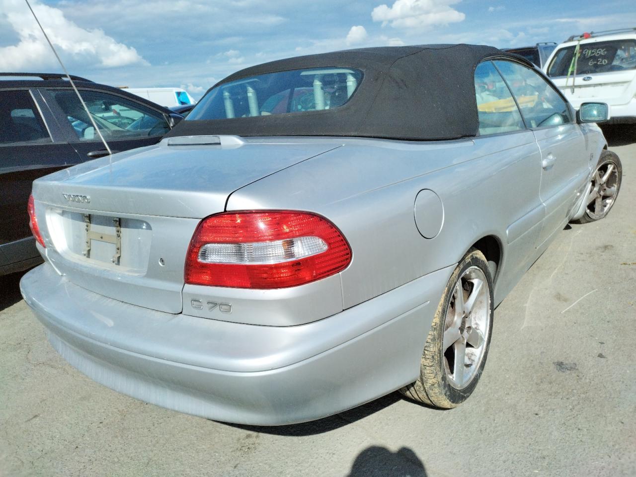 Photo 4 from auction – 2004 VOLVO C70 HPT with VIN YV1NC62D34J049252