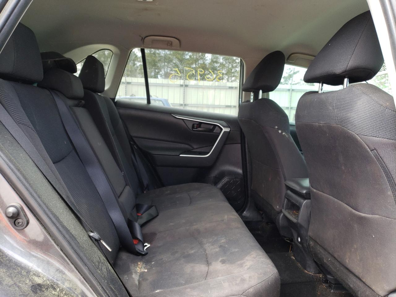 Photo 6 from auction – 2020 TOYOTA RAV4 LE with VIN 2T3H1RFV1LC062290