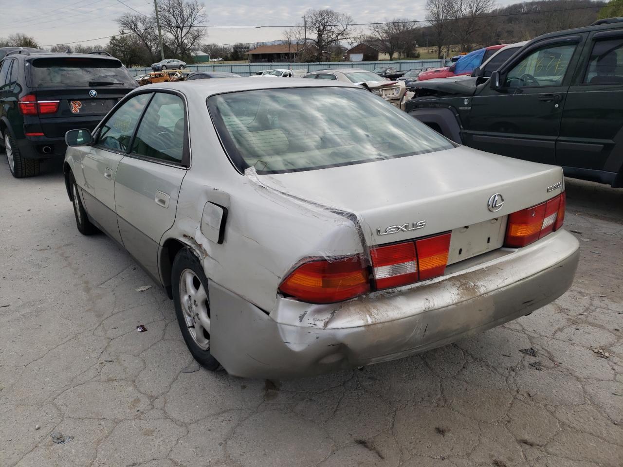 Photo 3 from auction – 1998 LEXUS ES 300 with VIN JT8BF28G5W5015706