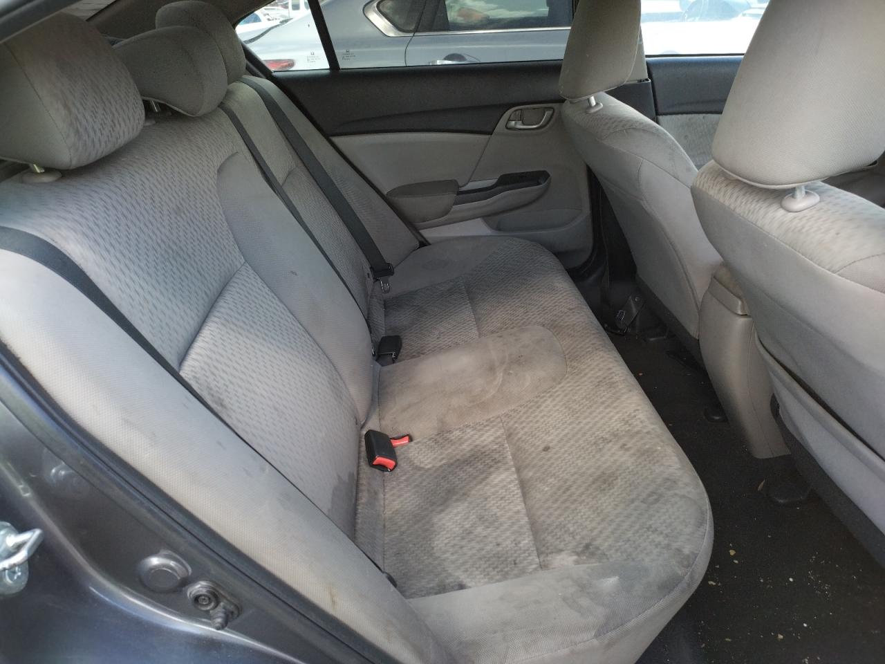 Photo 6 from auction – 2015 HONDA CIVIC LX with VIN 2HGFB2F53FH563259