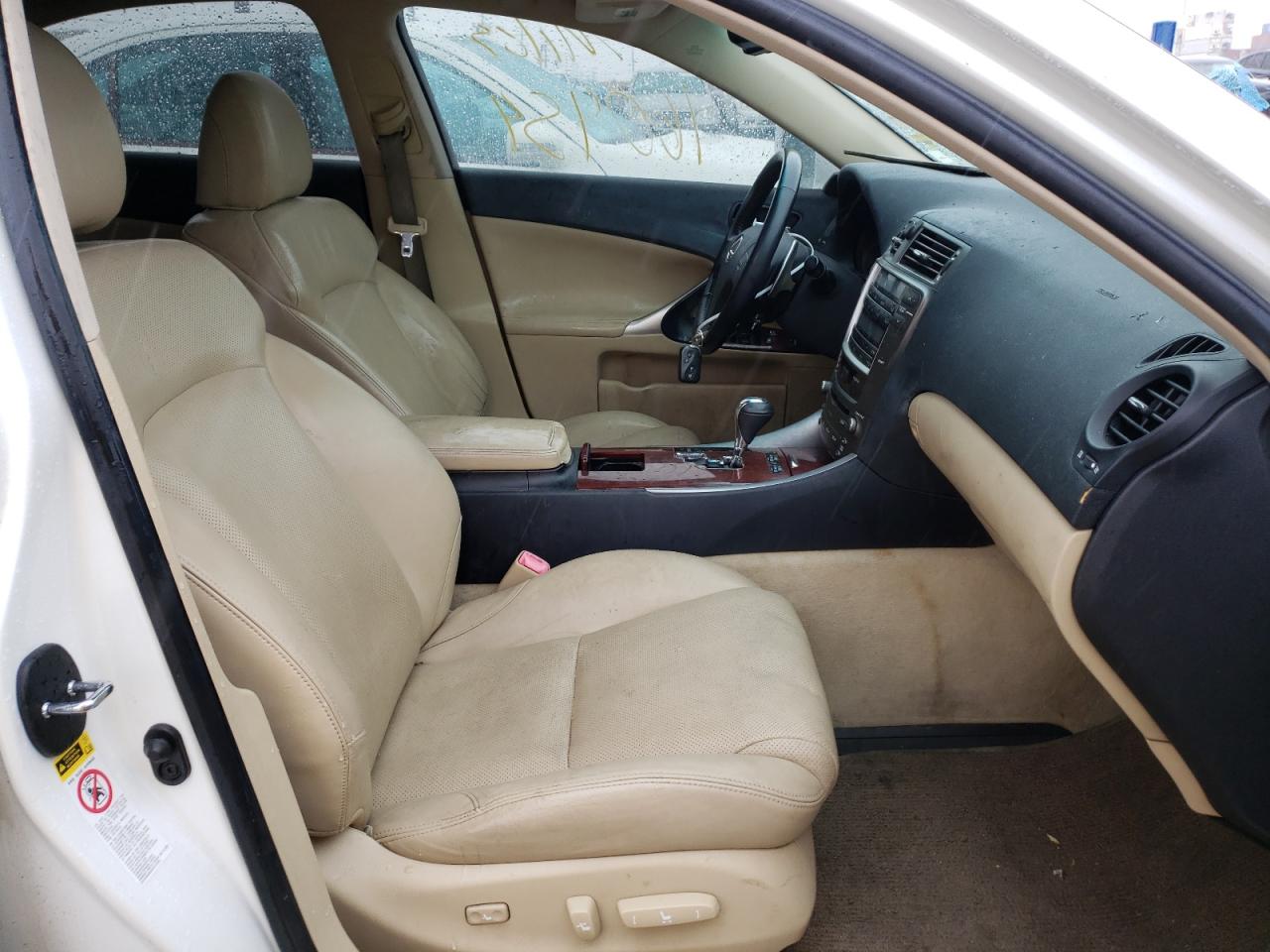 Photo 5 from auction – 2007 LEXUS IS 250 with VIN JTHBK262572051403