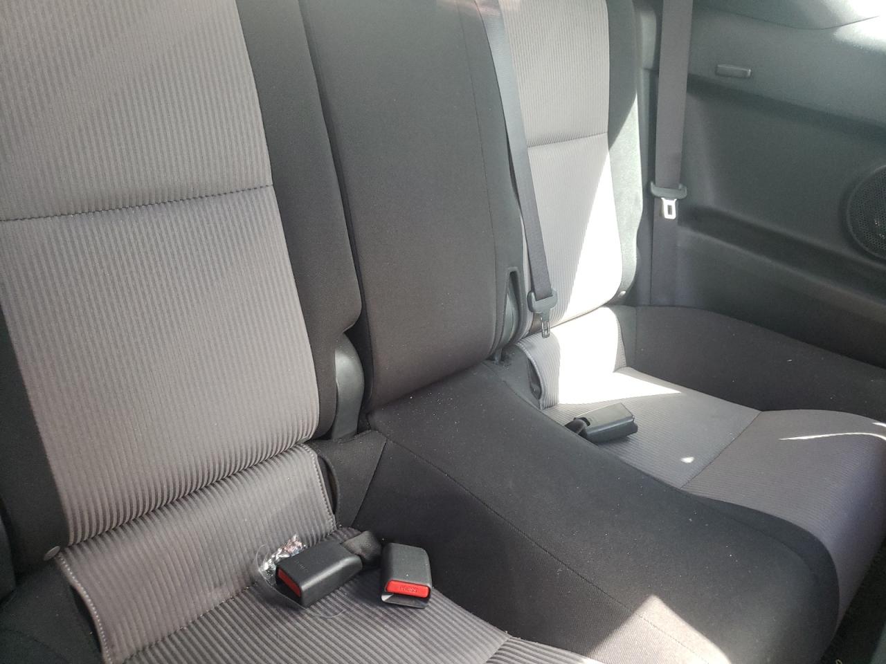 Photo 6 from auction – 2016 TOYOTA SCION TC with VIN JTKJF5C70GJ022828