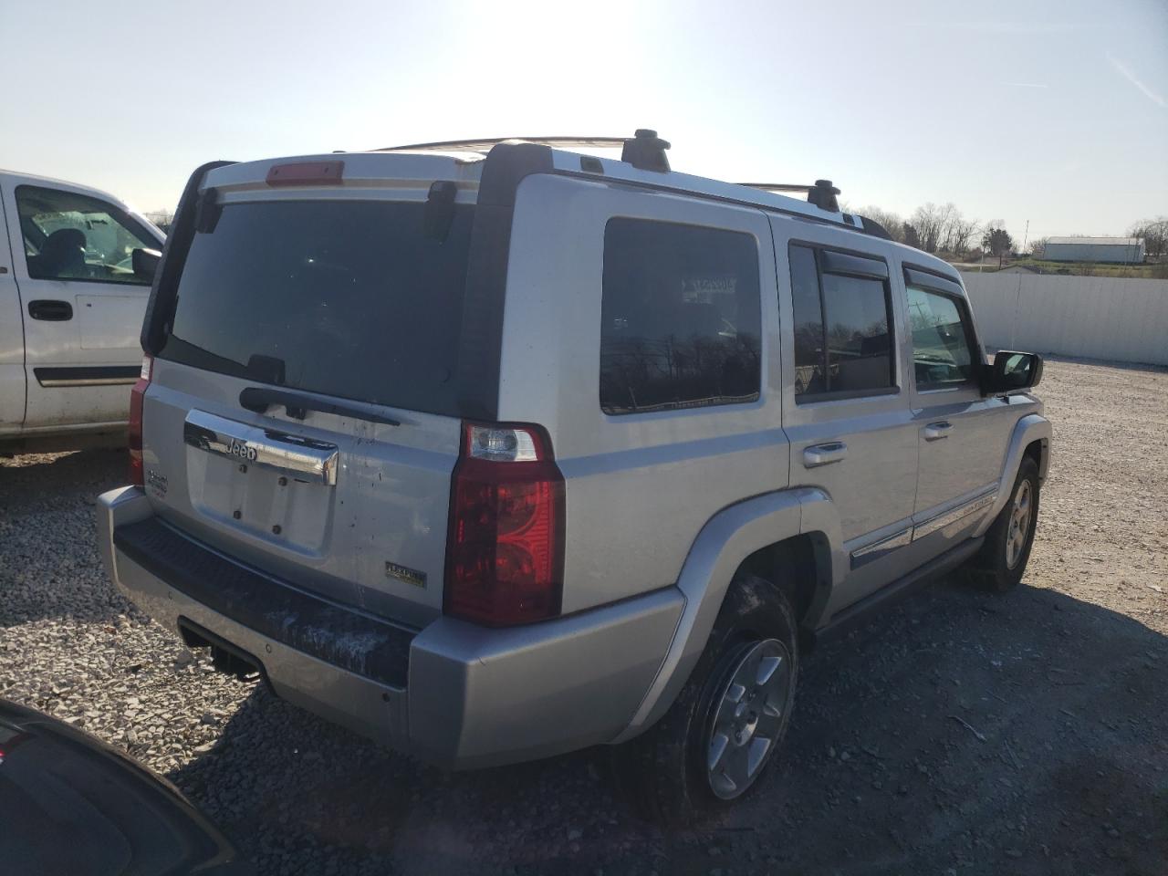 Фото 4 с аукциона – 2007 JEEP COMMANDER с VIN 1J8HG58P27C595867