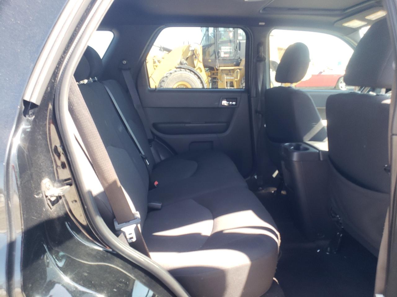 Photo 6 from auction – 2008 MERCURY MARINER with VIN 4M2CU811X8KJ15268