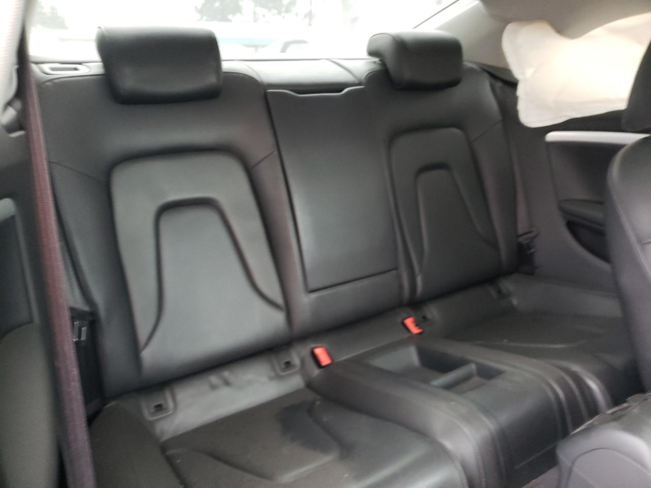 Photo 6 from auction – 2010 AUDI A5 PREMIUM with VIN WAULFAFR3AA022803