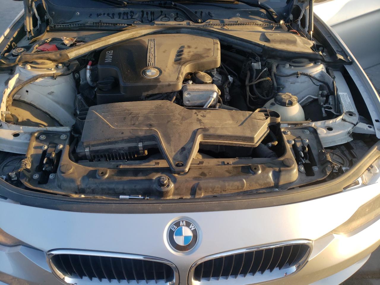 Photo 7 from auction – 2013 BMW 328 I with VIN WBA3A5G50DNP26892