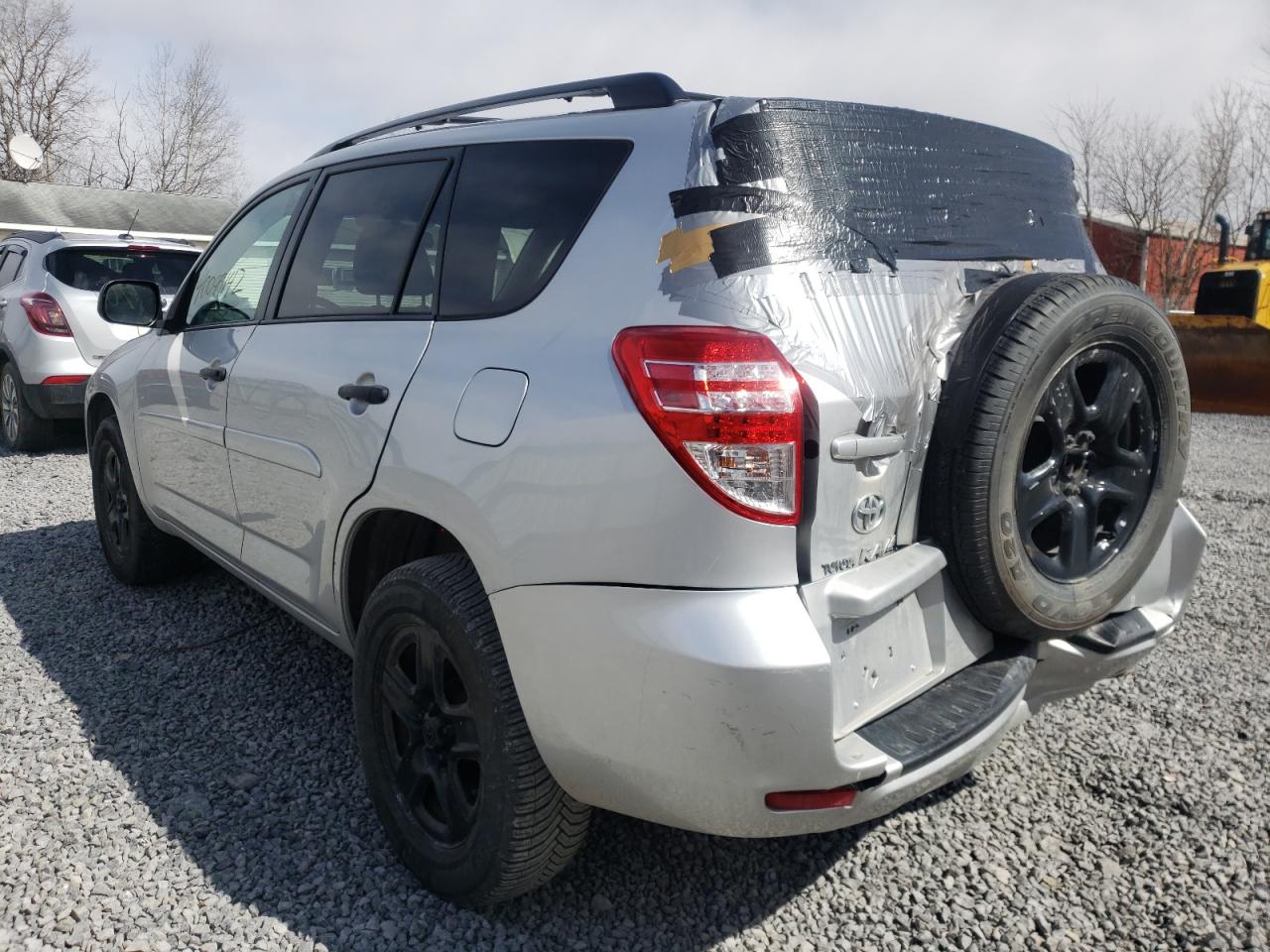 Zdjęcie 3 z aukcji – 2010 TOYOTA RAV4 z VIN 2T3BF4DV0AW067960