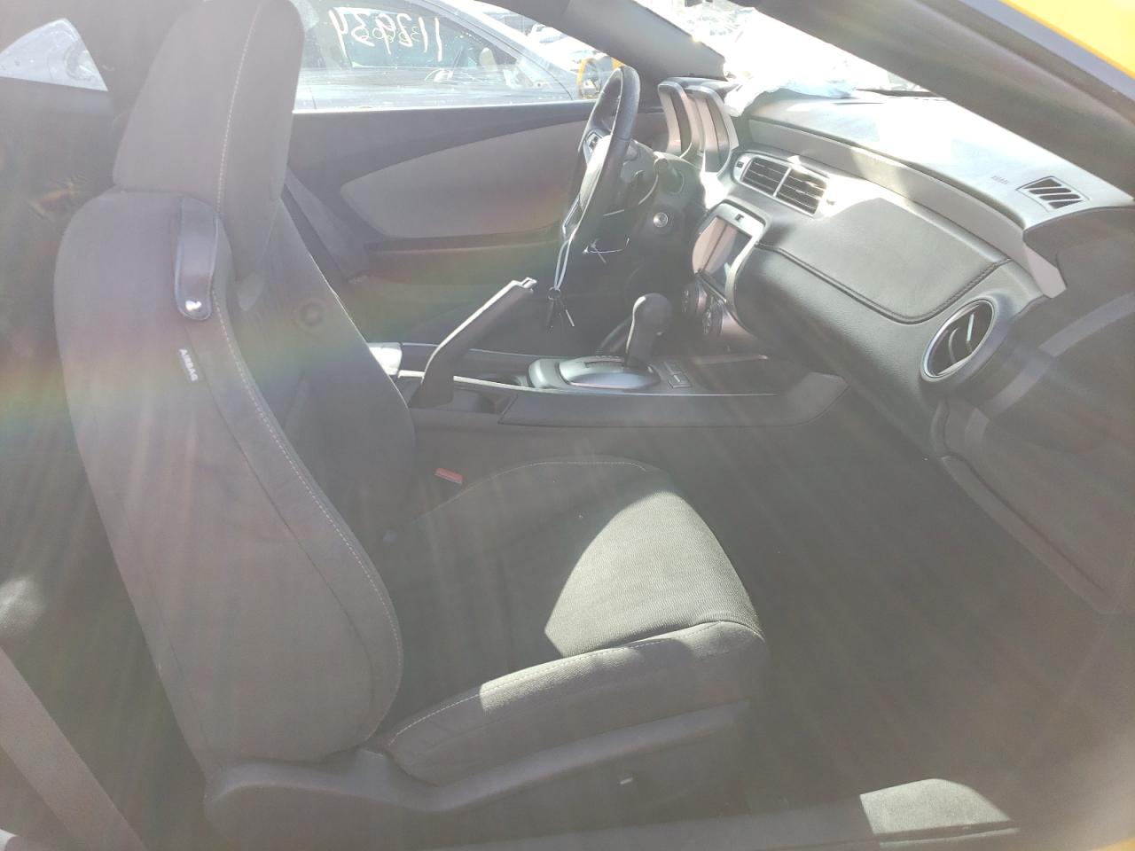 Foto 5 de la subasta – 2013 CHEVROLET CAMARO LS con VIN 2G1FA1E30D9104816