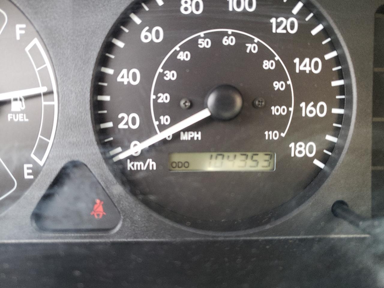 Photo 8 from auction – 1999 TOYOTA COROLLA VE with VIN 2T1BR12E2XC756930