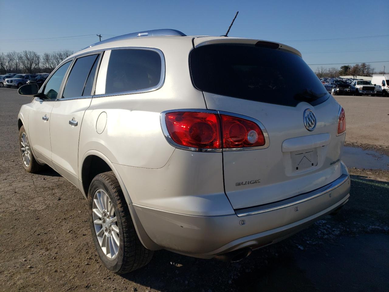 Photo 3 from auction – 2012 BUICK ENCLAVE with VIN 5GAKRCED5CJ377533