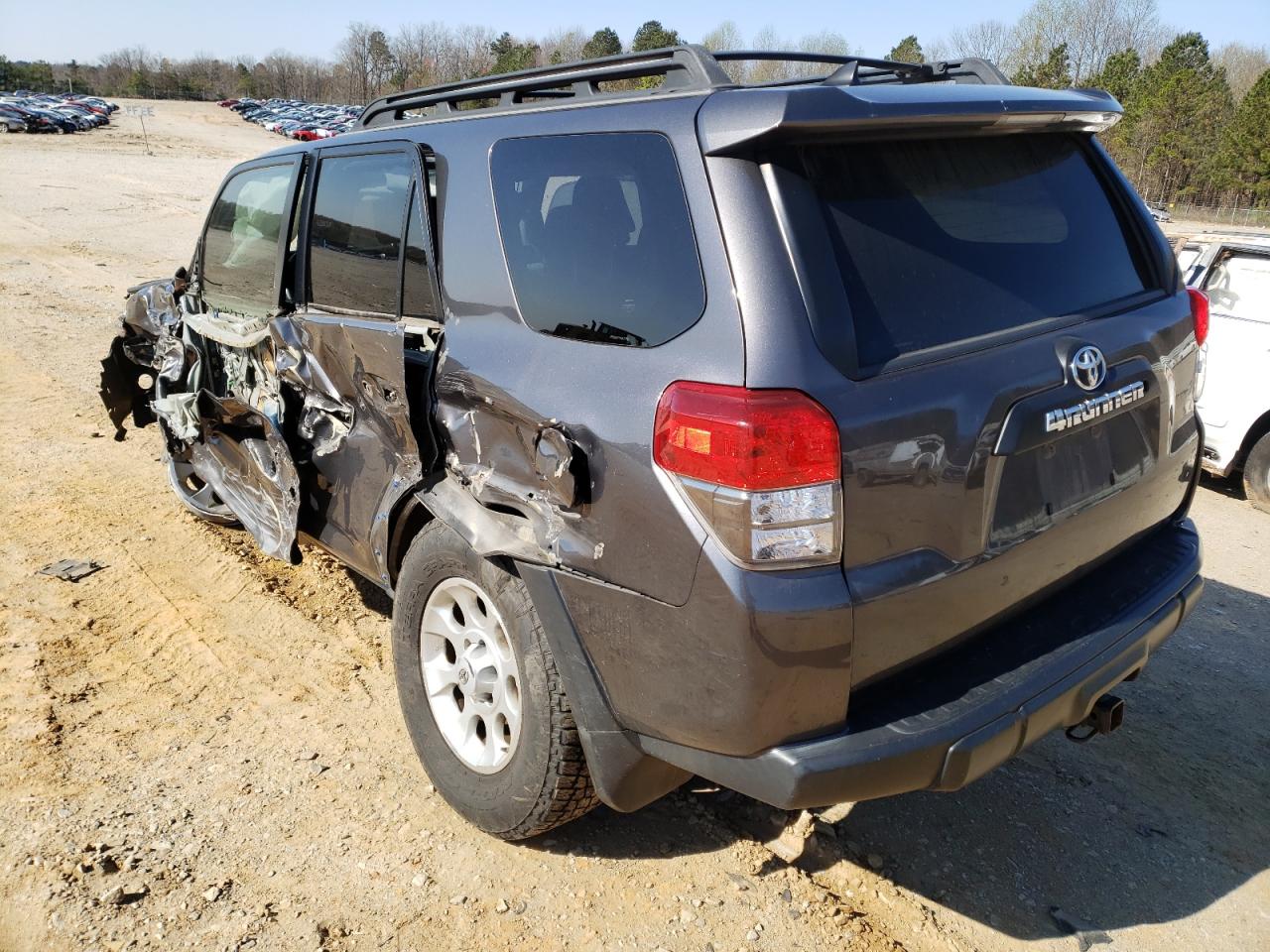 Photo 3 from auction – 2010 TOYOTA 4RUNNER SR with VIN JTEBU5JR7A5022326