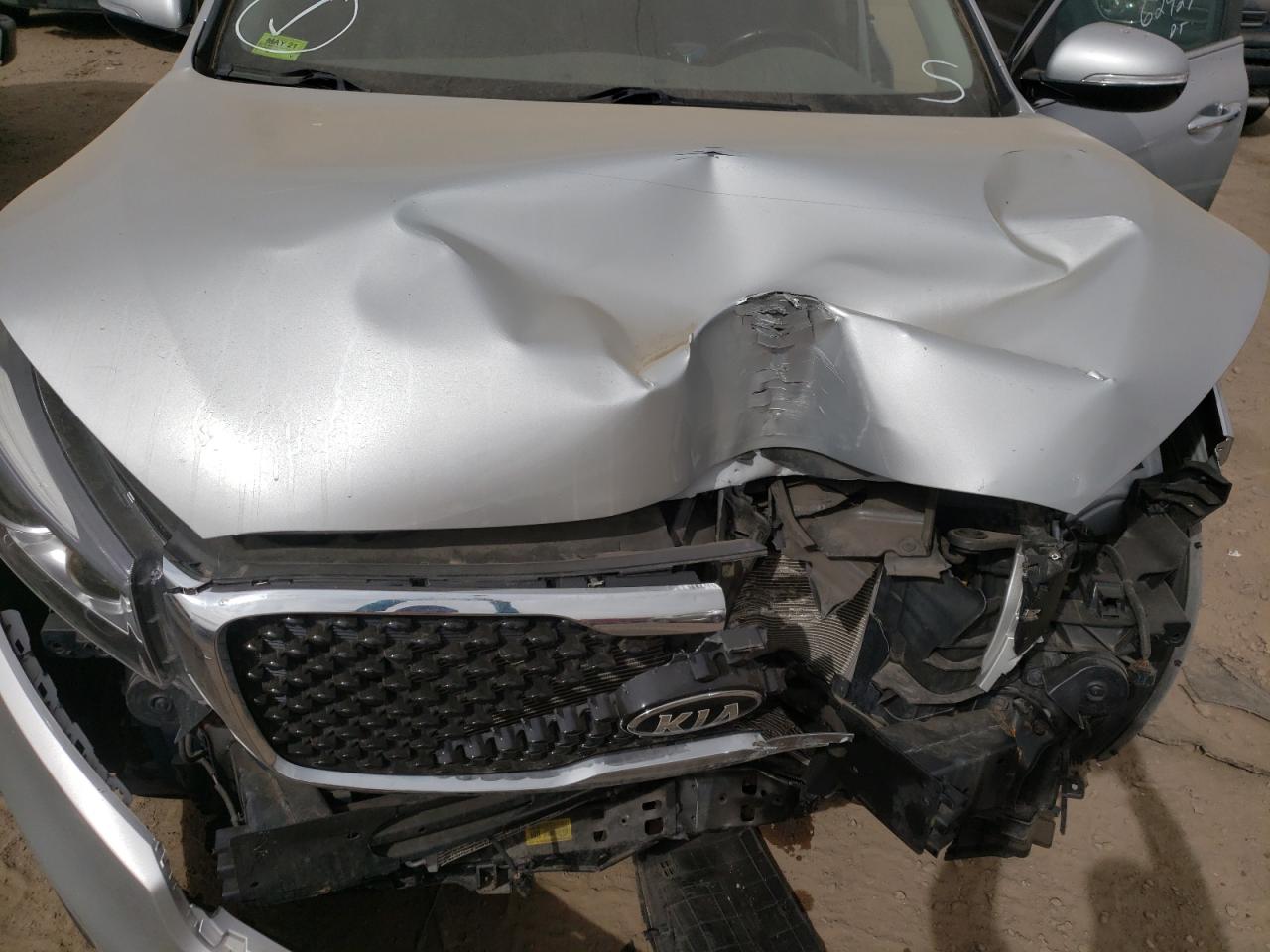 Photo 7 from auction – 2016 KIA SORENTO EX with VIN 5XYPHDA57GG118950
